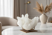 Broomfield Indoor Resin Statue, White-Statue-DECOROLALA