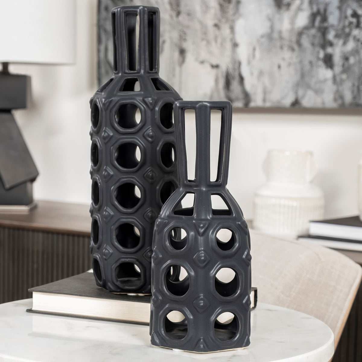 Brunel Large Black Drum-Shaped Ceramic Vase-Vase-DECOROLALA