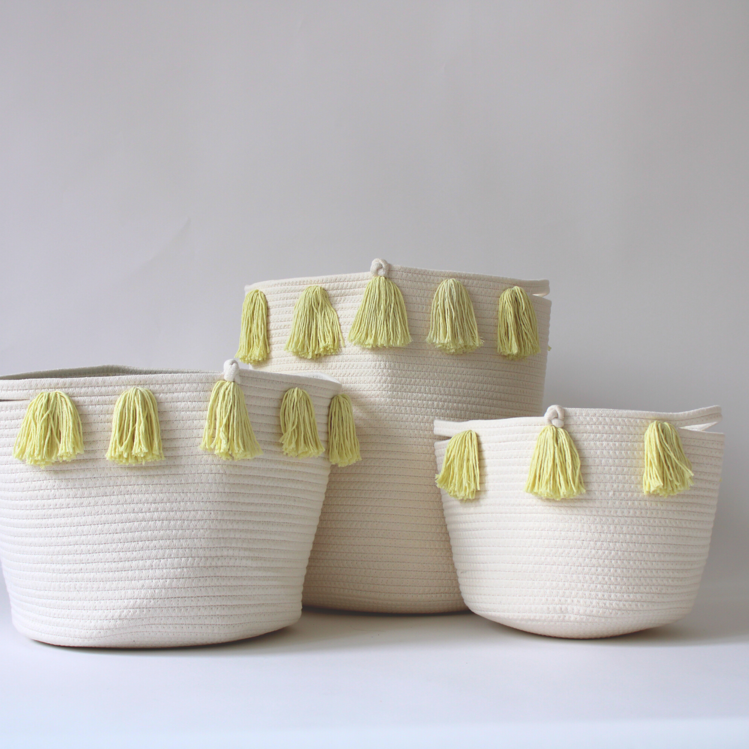 Buttercream Tassel Basket - Large-Basket-DECOROLALA