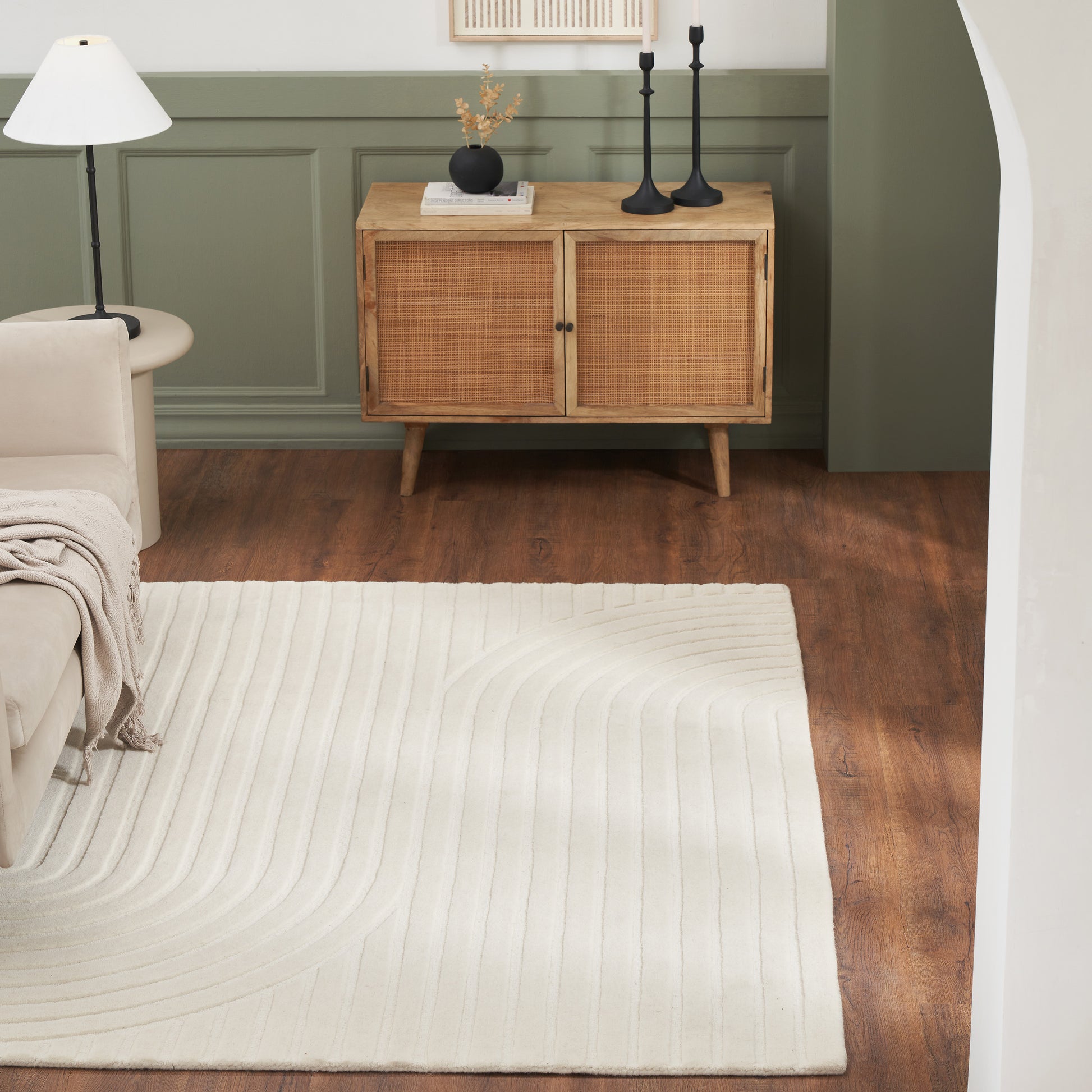 Cantu Hand-Tufted Wool Rug-Carpets-DECOROLALA