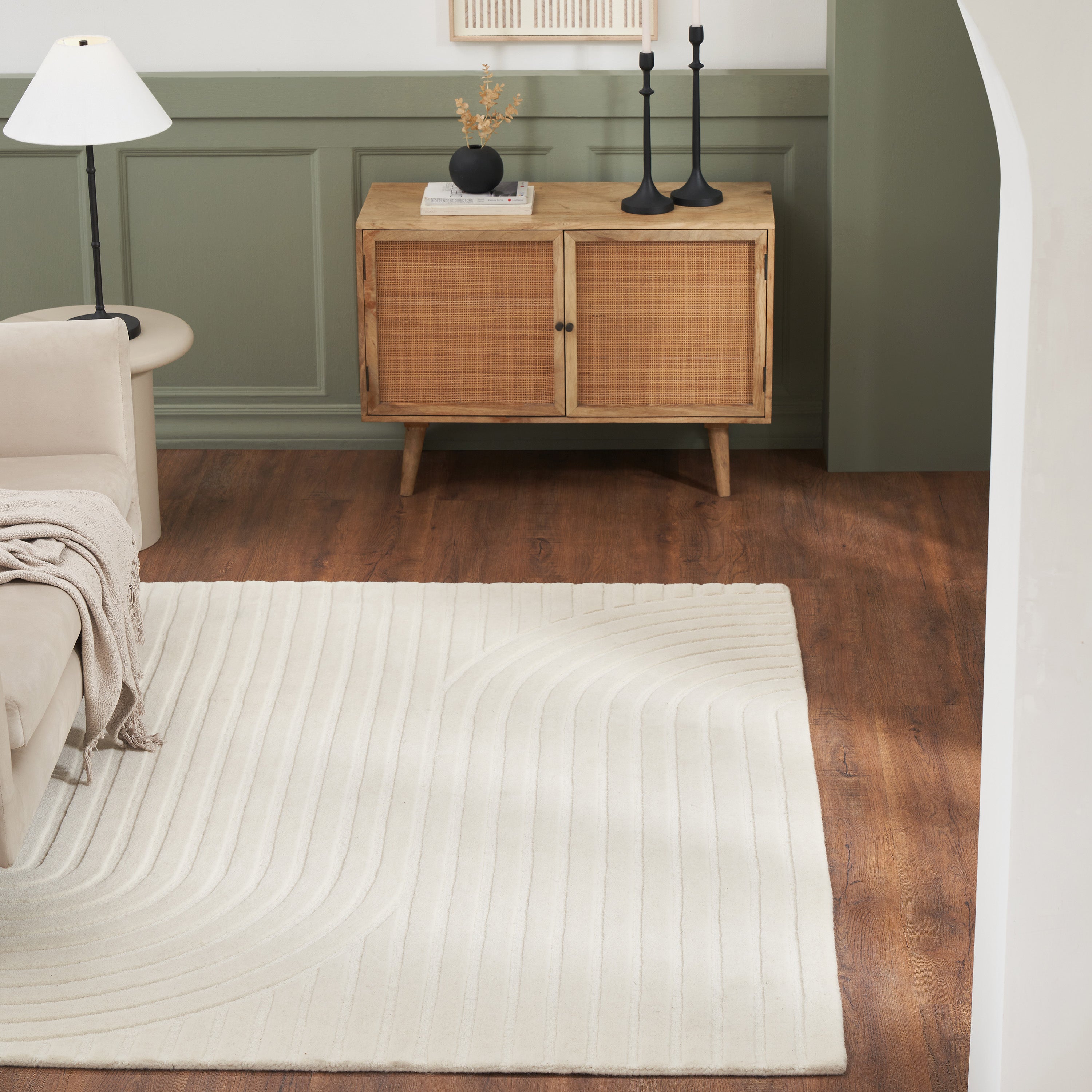 Cantu Hand-Tufted Wool Rug-Carpets-DECOROLALA