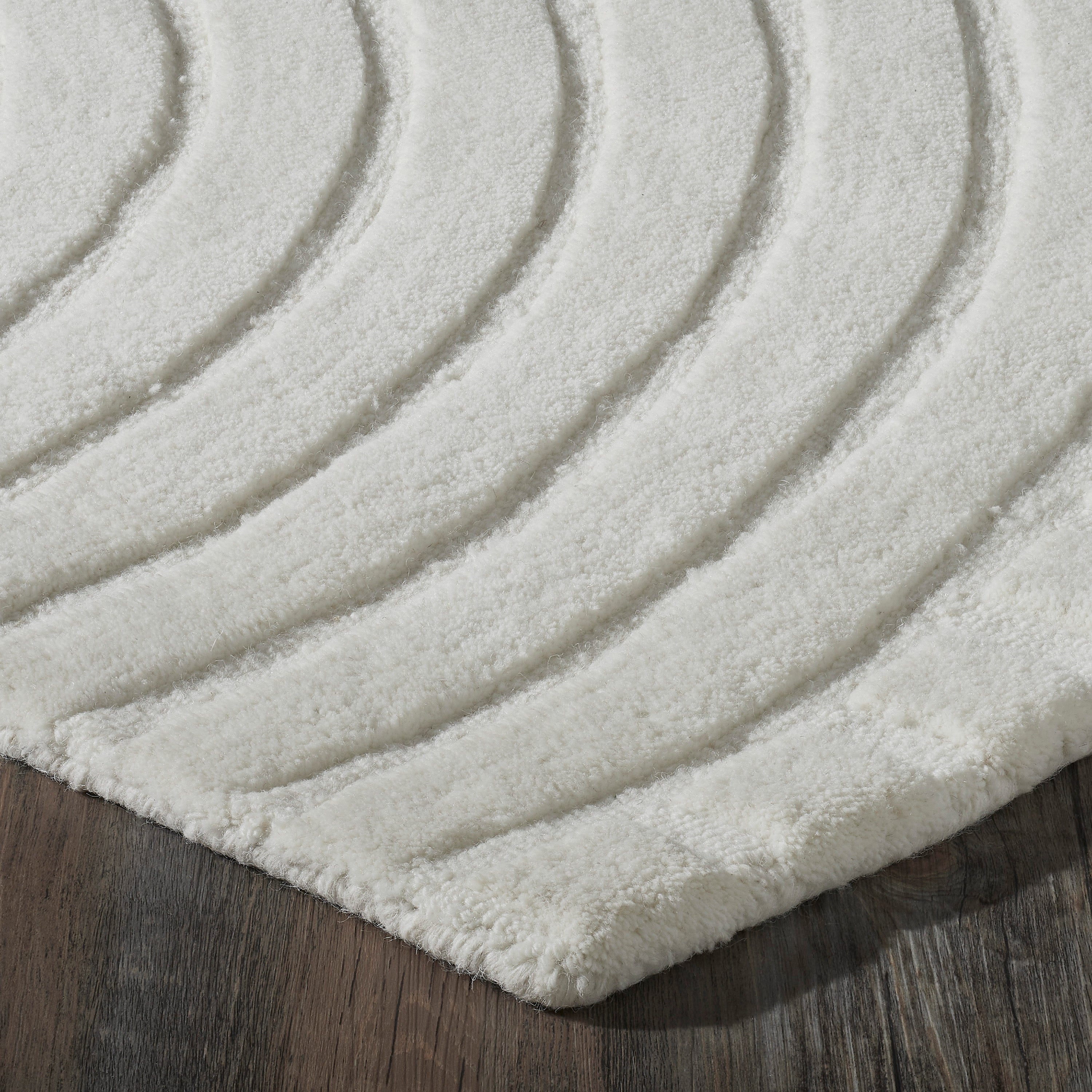 Cantu Hand-Tufted Wool Rug-Carpets-DECOROLALA