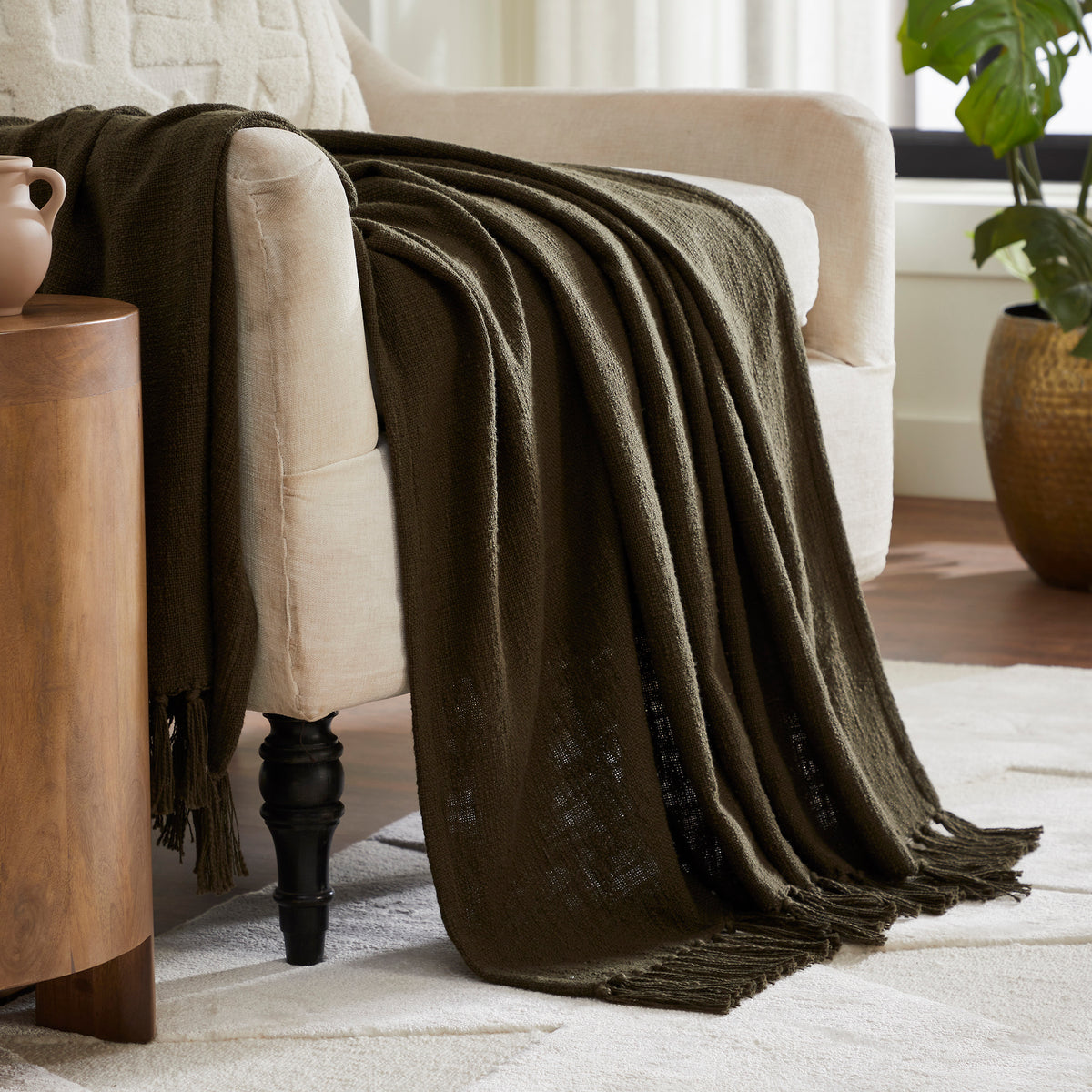 Chalamet Throw Blanket-Throw Blankets-DECOROLALA