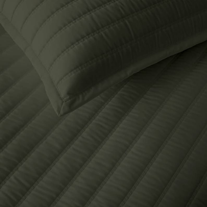 Channel Stitch Linen Cotton Quilt Set - Lightweight Bedding-Quilt-DECOROLALA