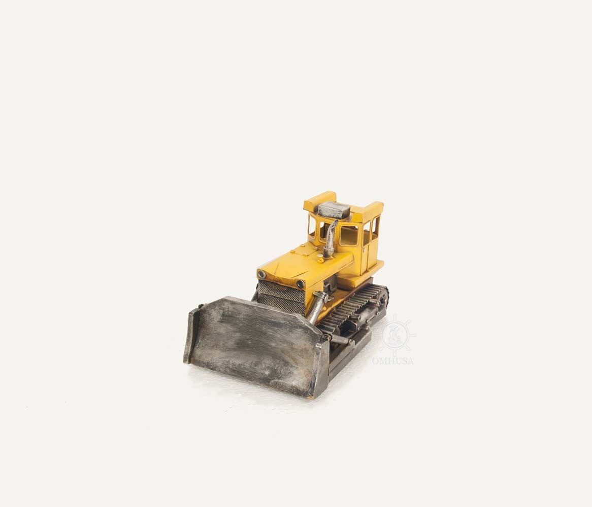 Chevrolet Tow Truck Sculpture-Sculptures-DECOROLALA
