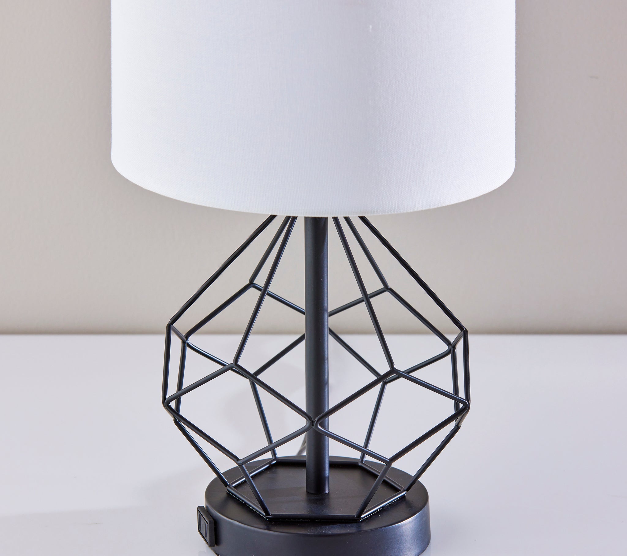 Chiara 2 Piece Table Lamp Set - Black 16" AC Outlet-Lighting-DECOROLALA