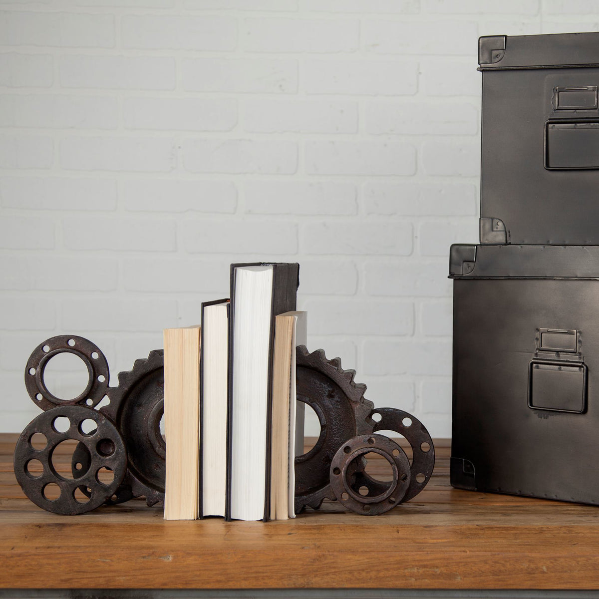 Cogsworth Set of 2 14L x 4W Brown Resin Industrial Gear Bookends-Bookends-DECOROLALA