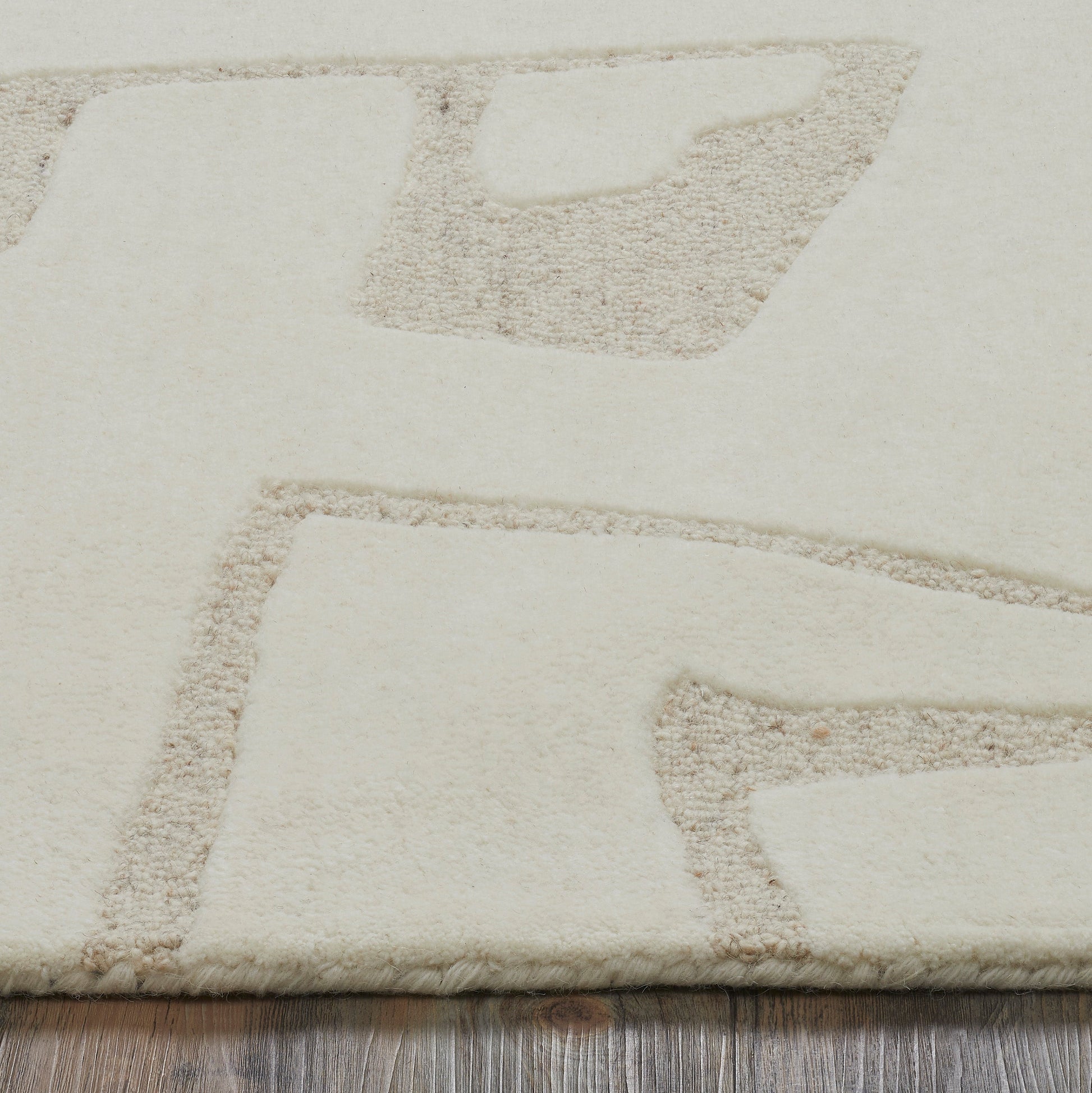 Cosmos Hand-Tufted Wool Rug-Carpets-DECOROLALA