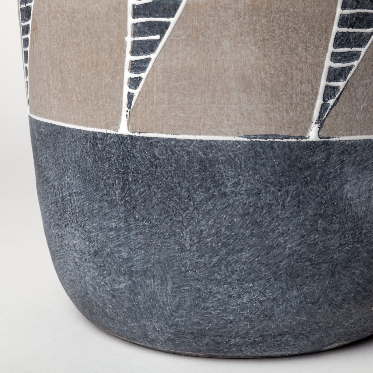 Cove Grey/Brown Ceramic Vase-Vase-DECOROLALA