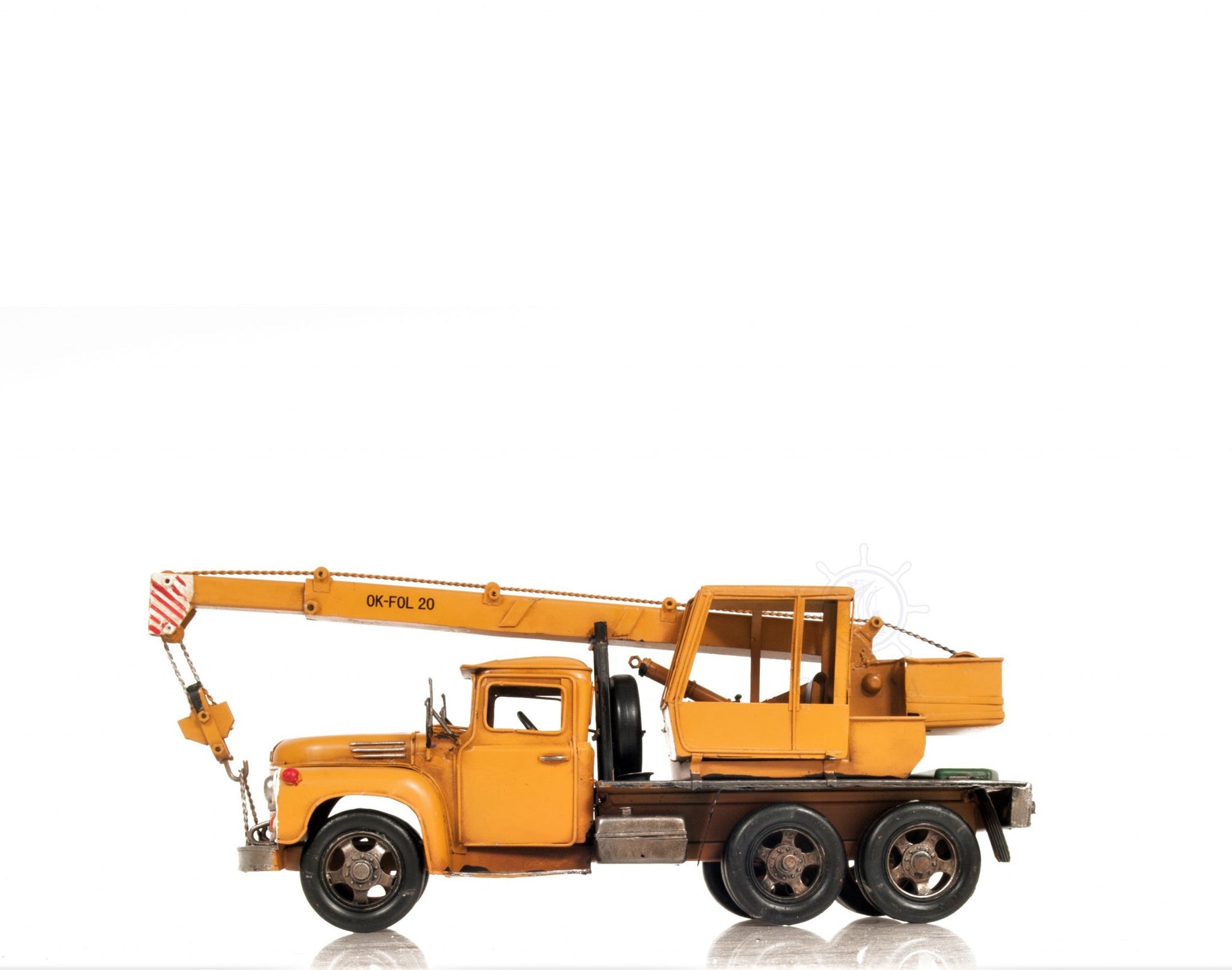 Crane Truck Sculpture-Sculptures-DECOROLALA