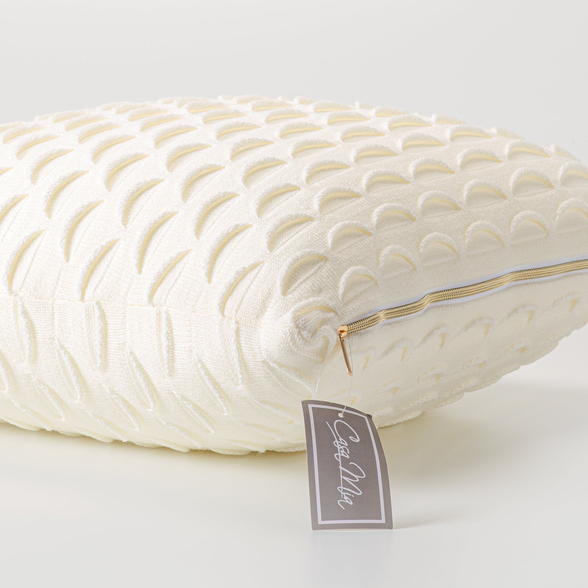 Cream Fan Design Knit Decorative Pillow-Decorative Cushions-DECOROLALA