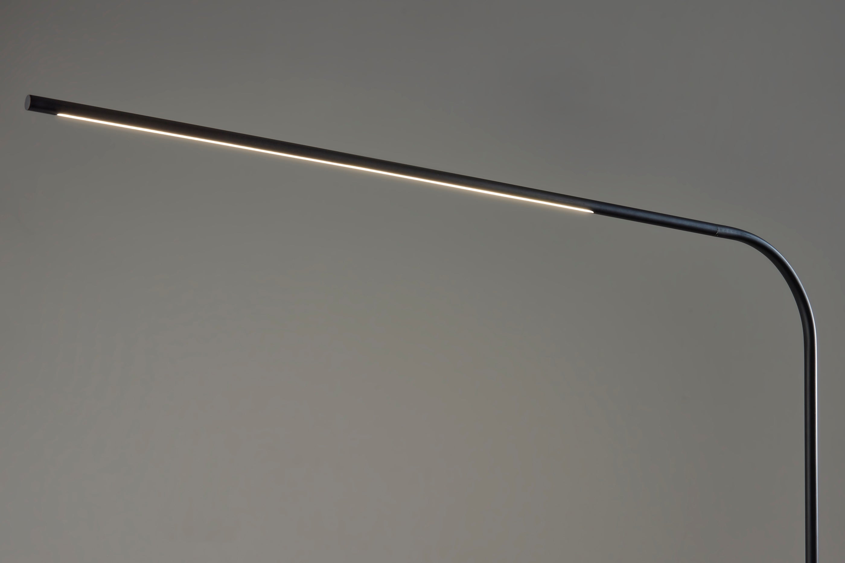 Cullen LED Arc Lamp w. Smart Switch-Lighting-DECOROLALA