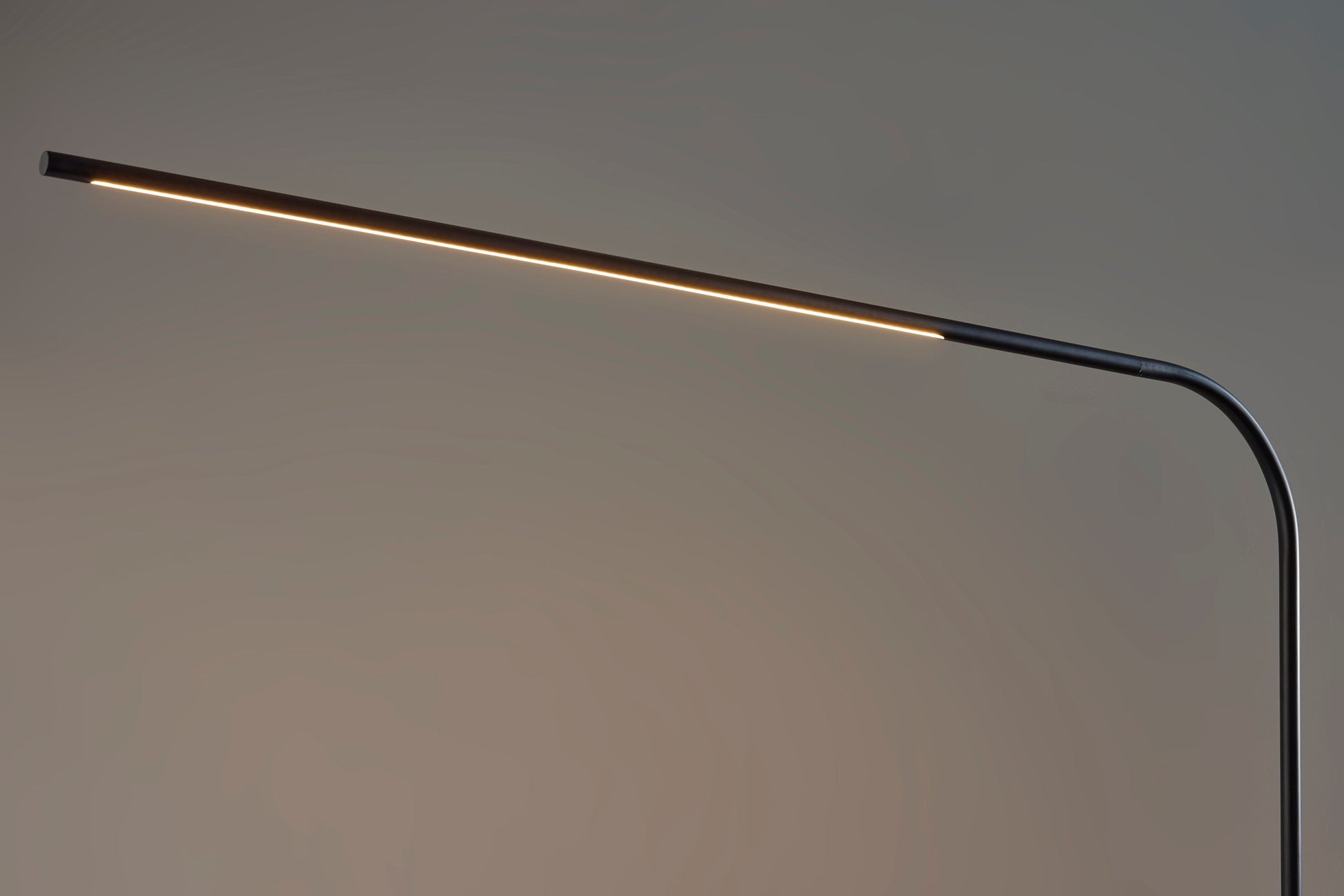 Cullen LED Arc Lamp w. Smart Switch-Lighting-DECOROLALA