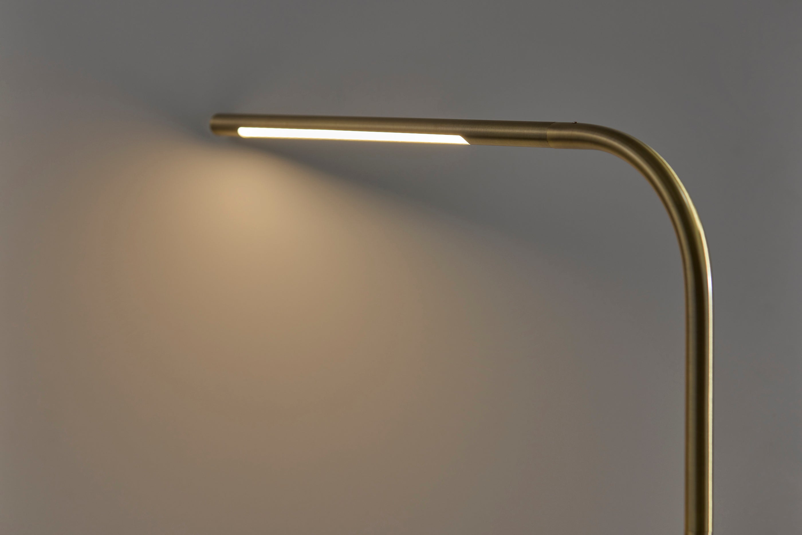 Cullen LED Desk Lamp - Black Marble 24" Dimmer-Lighting-DECOROLALA
