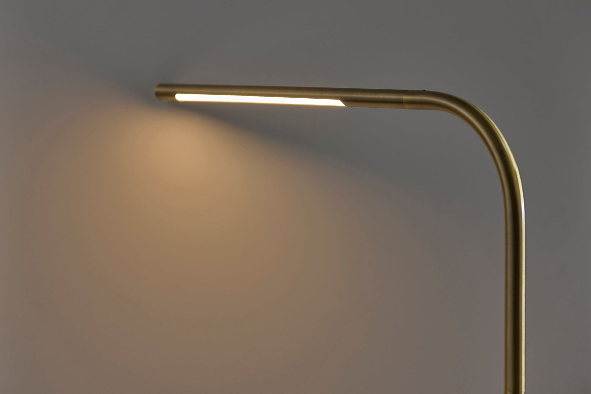 Cullen LED Desk Lamp - Black Marble 24" Dimmer-Lighting-DECOROLALA