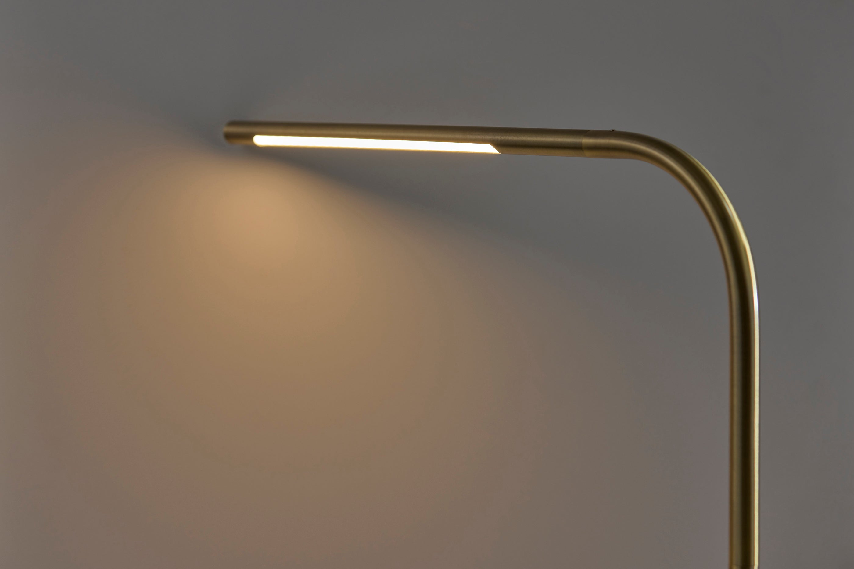 Cullen LED Desk Lamp - Black Marble 24" Dimmer-Lighting-DECOROLALA