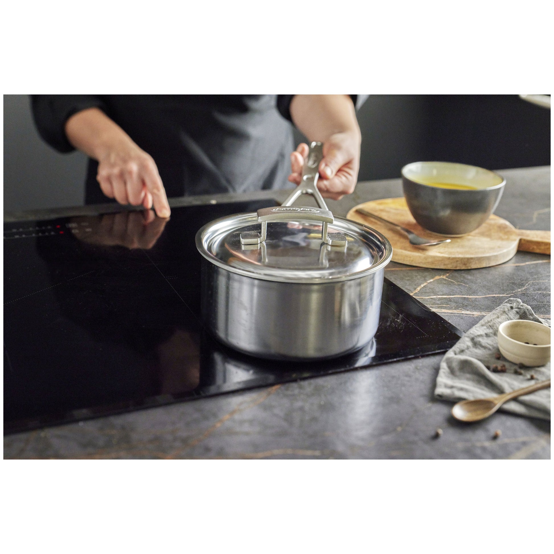 DEMEYERE Industry 5-Ply 2-qt Stainless Steel Saucepan-Saucepan-DECOROLALA