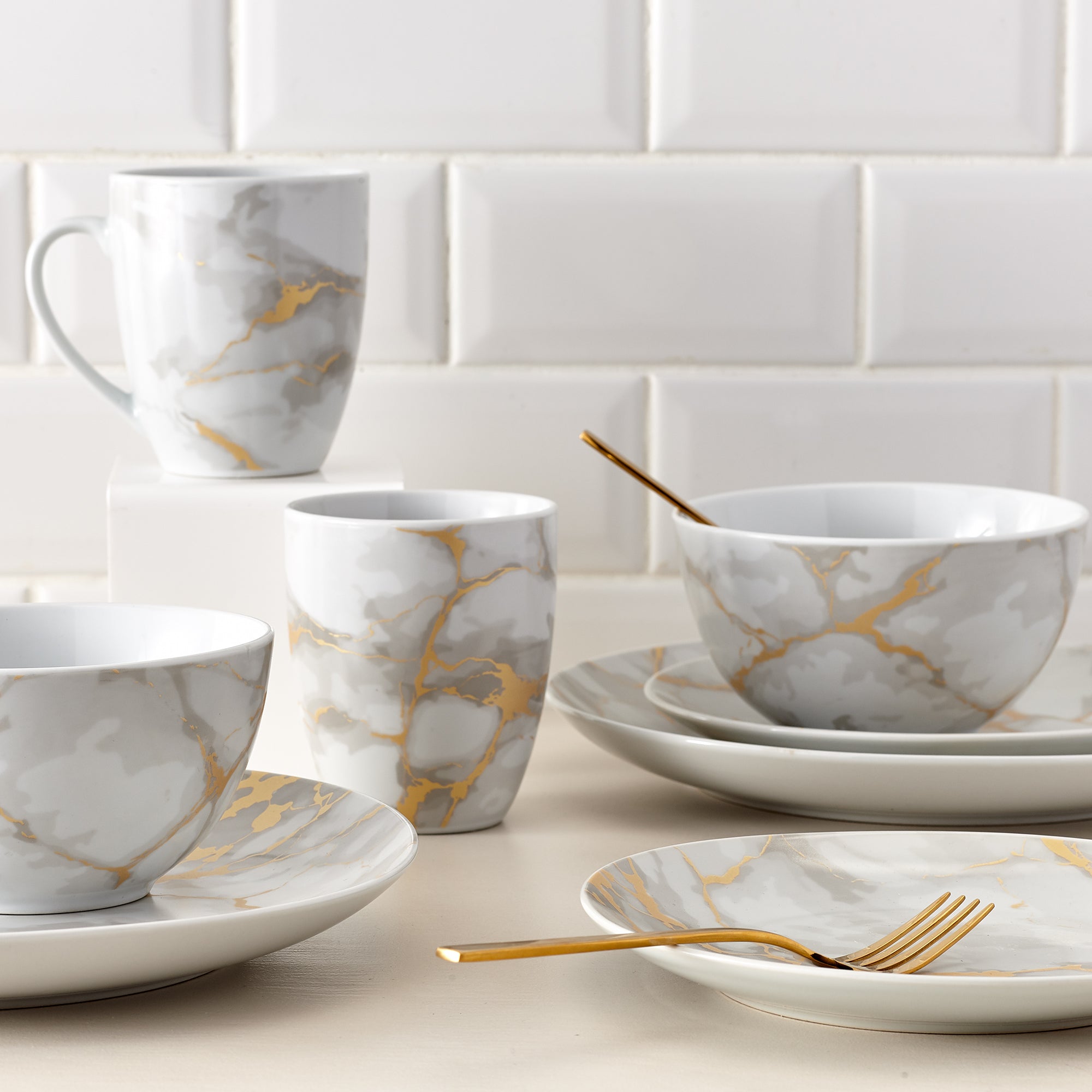 DINNERSET 16PC COUPE PORCELAIN GOLD MARBLE 100% PORCELAIN-Dinnerware-DECOROLALA