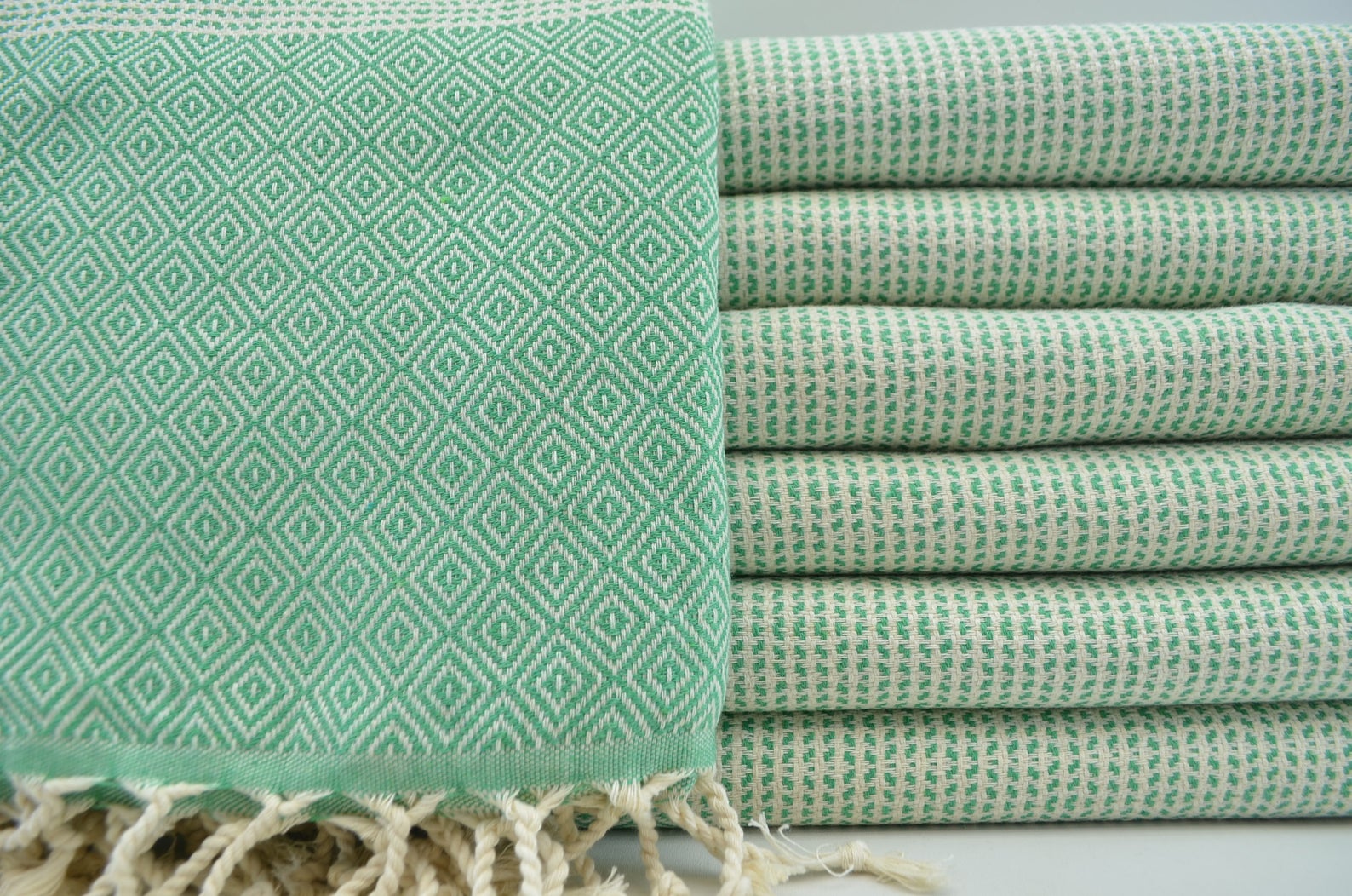 DOTTY DIAMOND GREEN TURKISH TOWEL-Turkish Towel-DECOROLALA