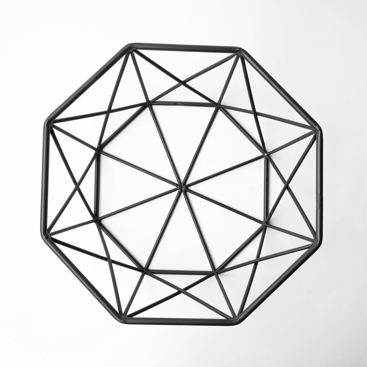 Davy 17L x 17W Black Metal Large Hexagonal Bowl-Bowls-DECOROLALA