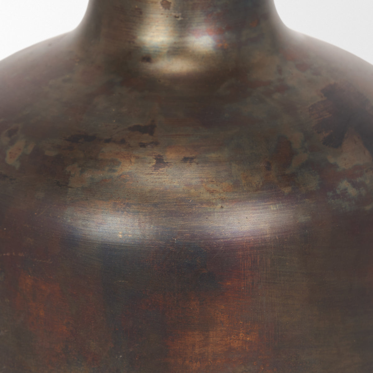Daya Medium Antiqued Gold Metal Vase-Vase-DECOROLALA