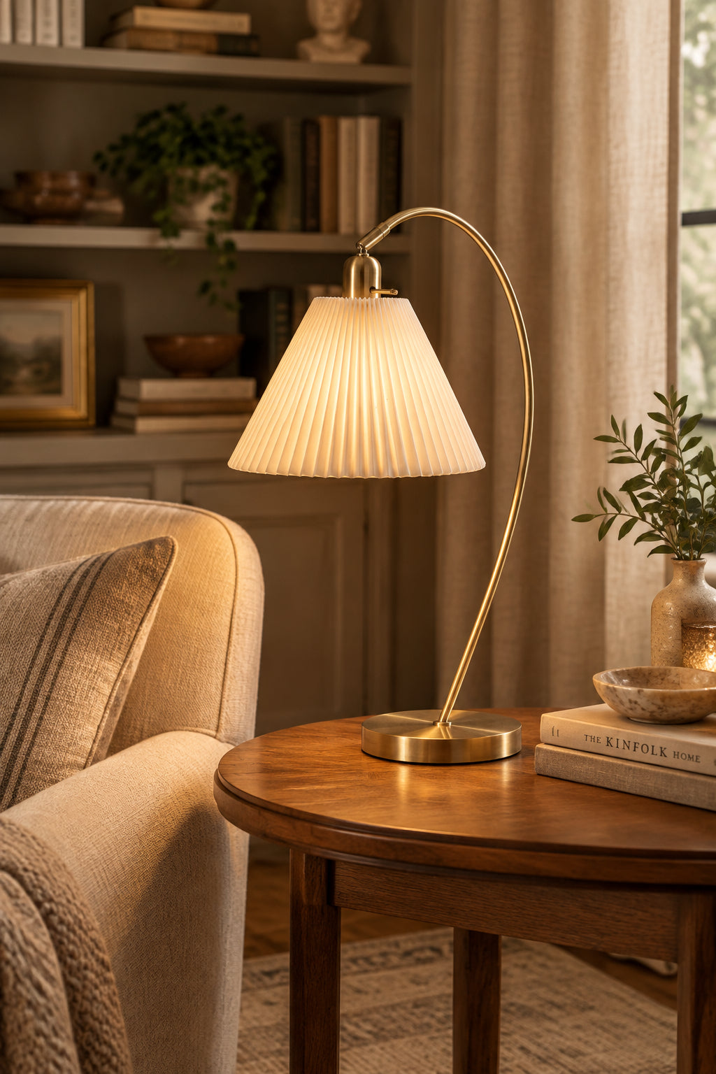 Delaney Table Lamp 25.875" Antique Brass-Lighting-DECOROLALA