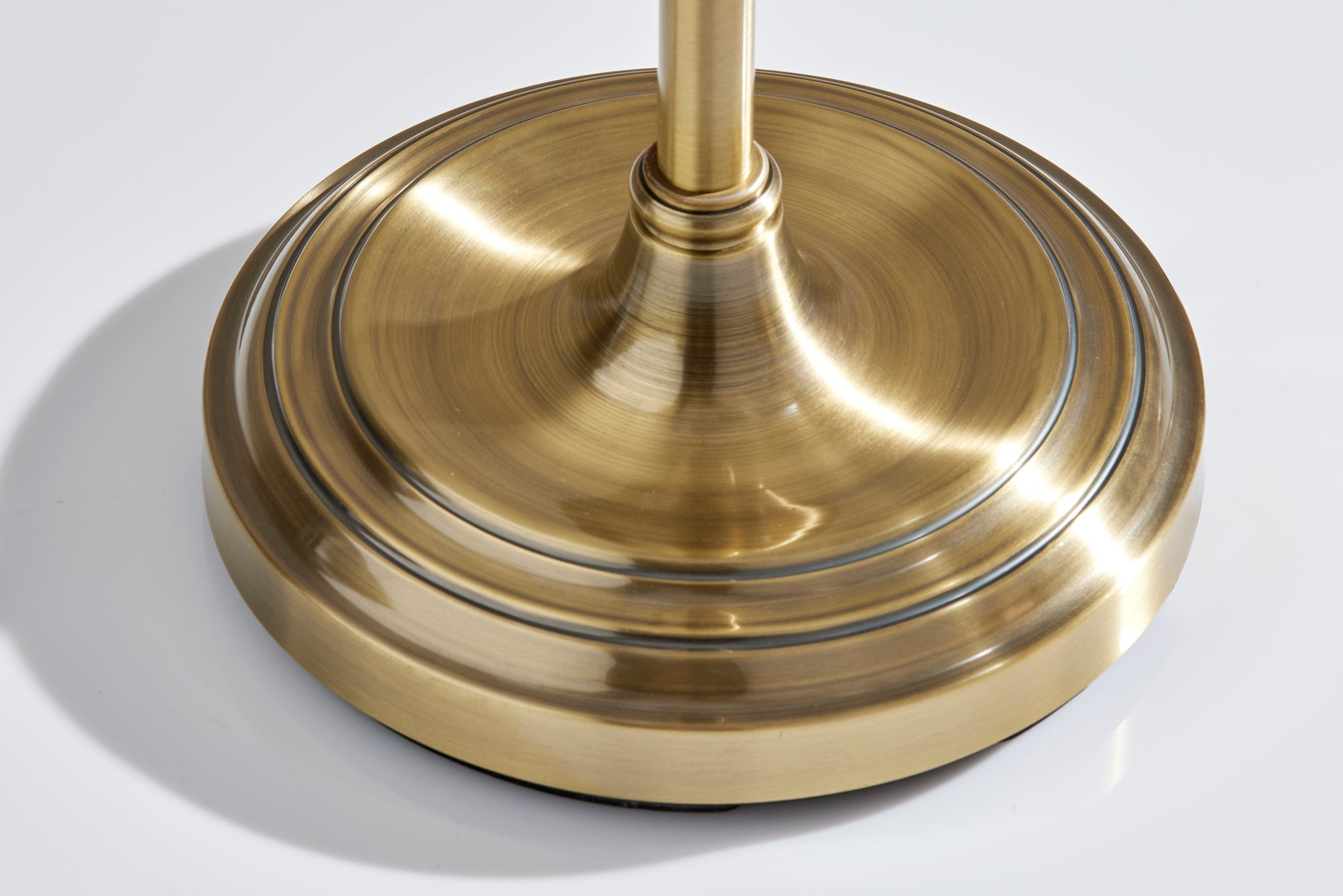 Derby Floor Lamp-Lighting-DECOROLALA