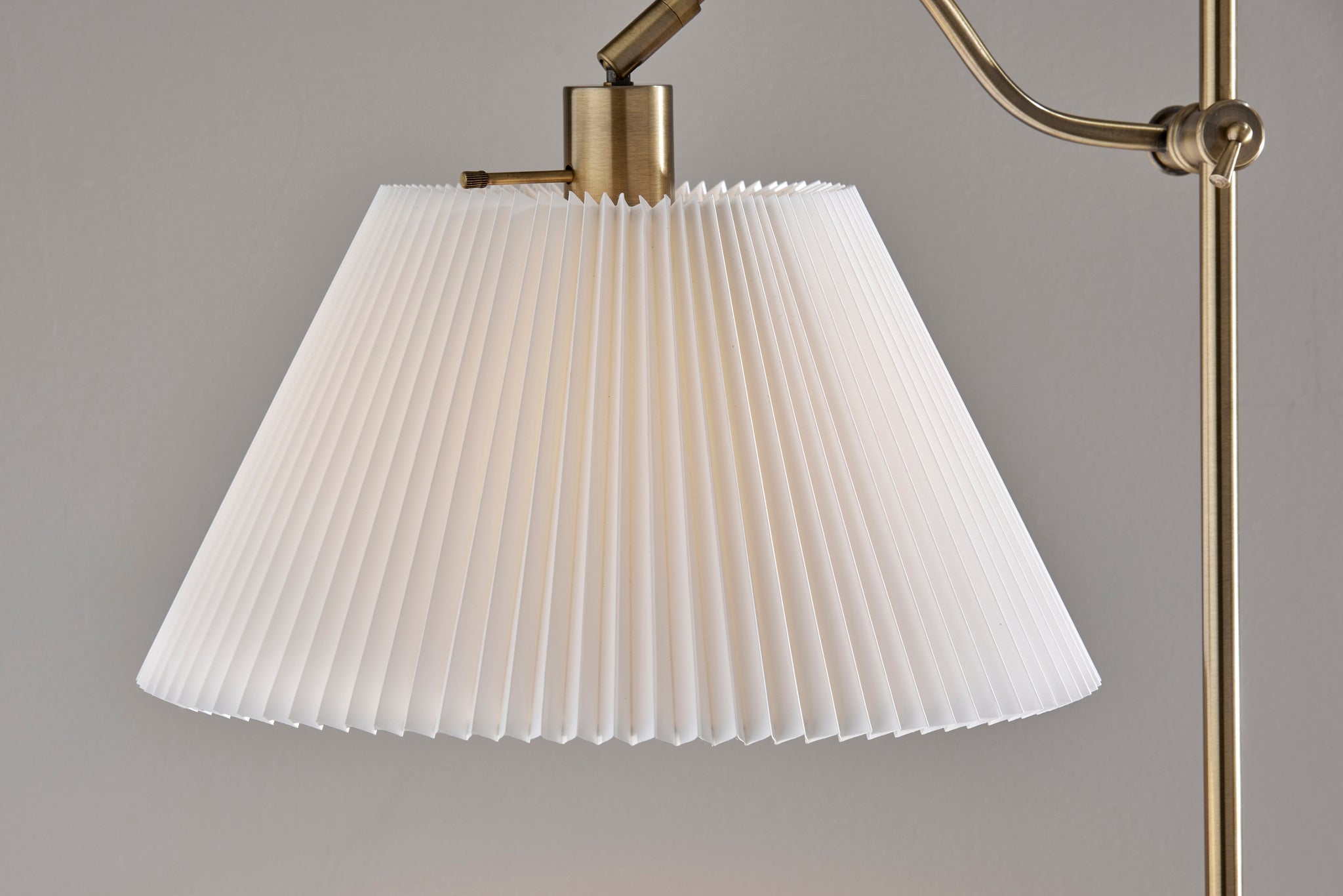 Derby Floor Lamp-Lighting-DECOROLALA