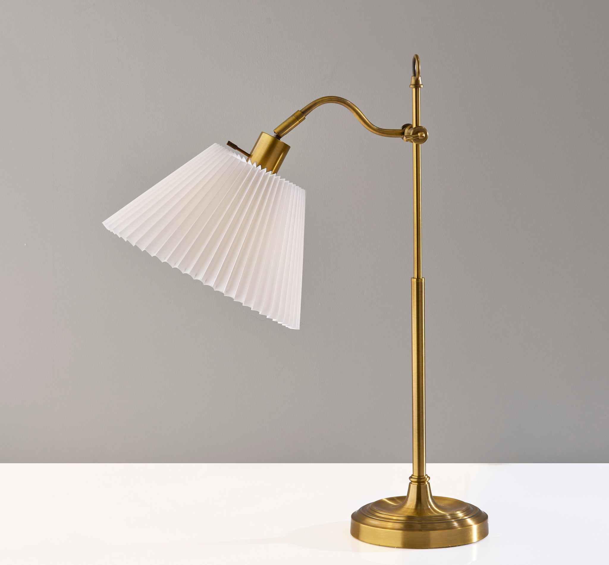 Derby Table Lamp 26" Antique Brass-Lighting-DECOROLALA