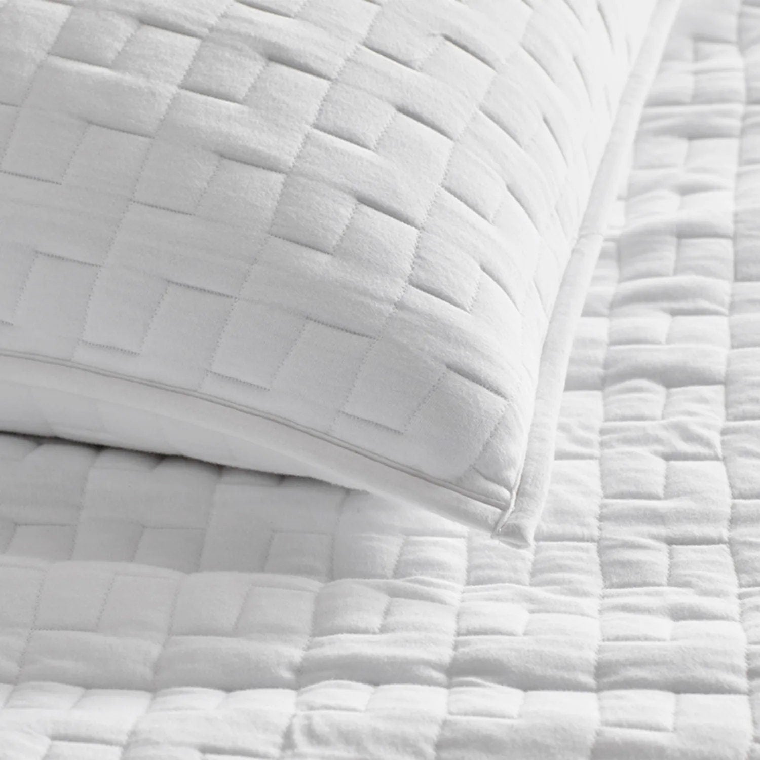 Diamond Stitch Pure Linen Quilt Set with Cotton Filling-Quilt-DECOROLALA