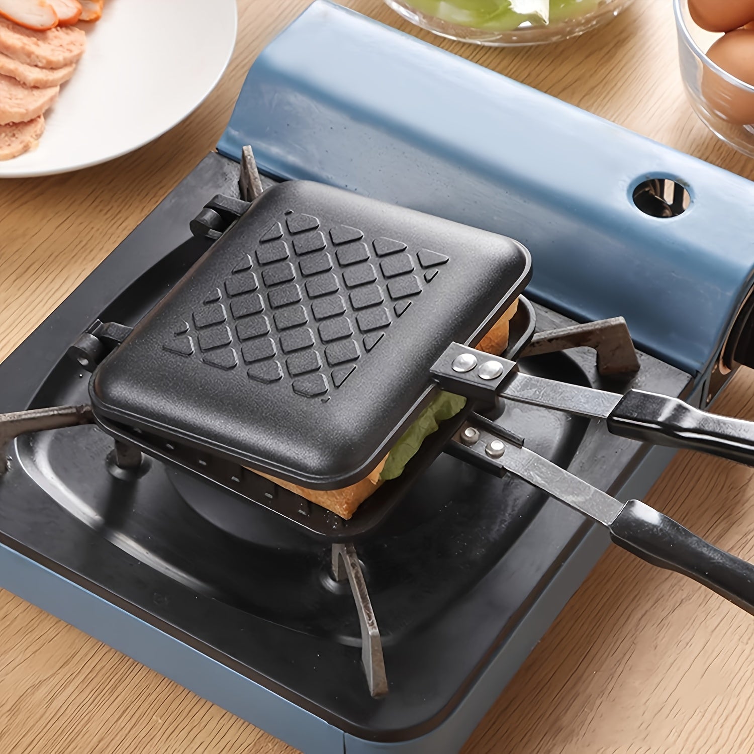 Double-Sided Non-Stick Sandwich & Waffle Maker - Black Aluminum-Sandwich Maker-DECOROLALA