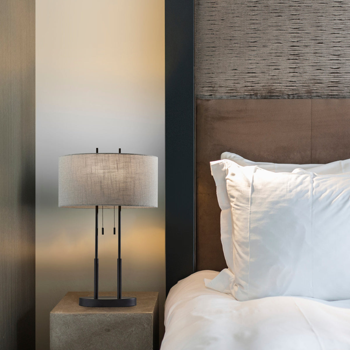 Duet Table Lamp with Dual Bronze Sockets-Lighting-DECOROLALA