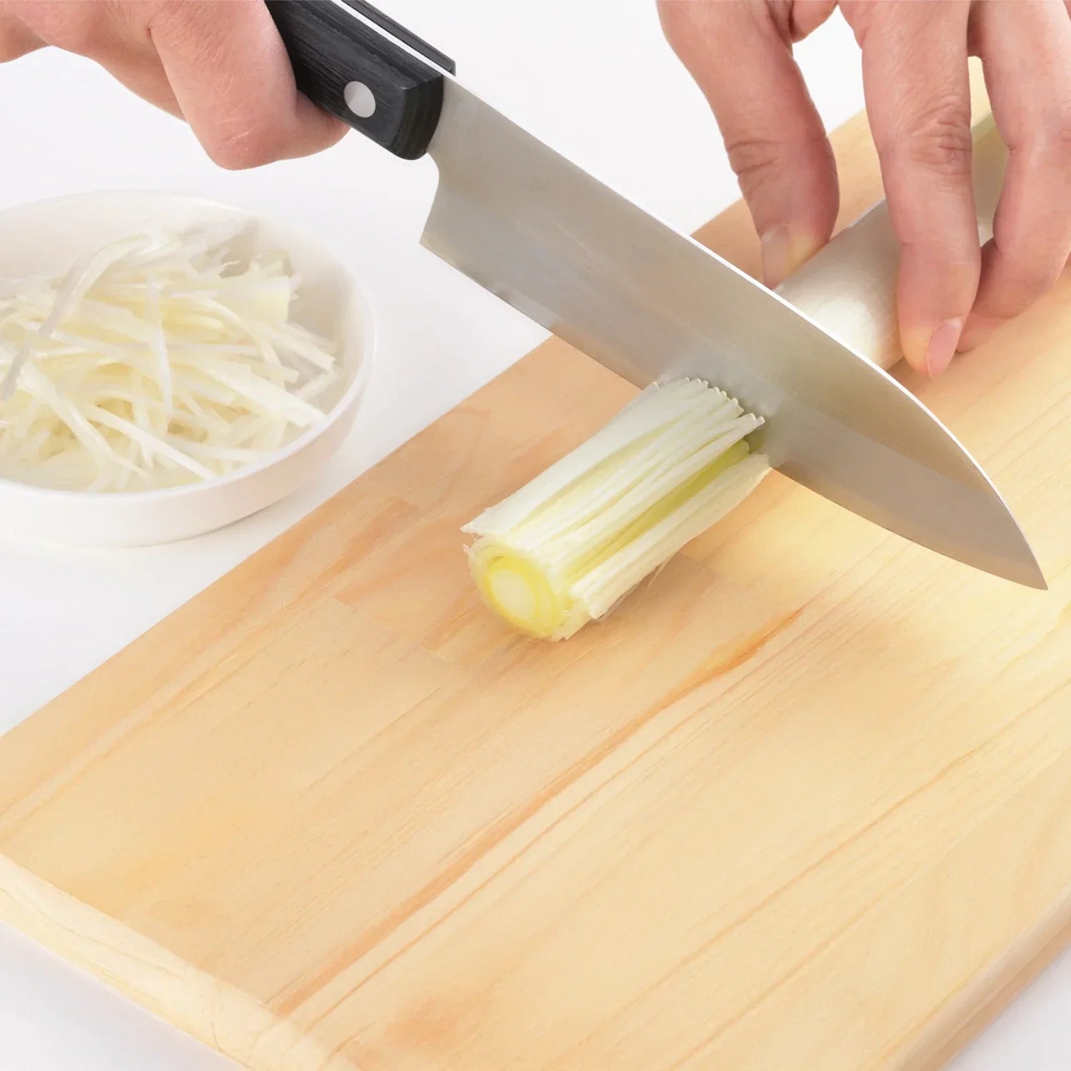 Eatoco Saku Leek Cutter - Stainless Steel Vegetable Shredder-Table-DECOROLALA