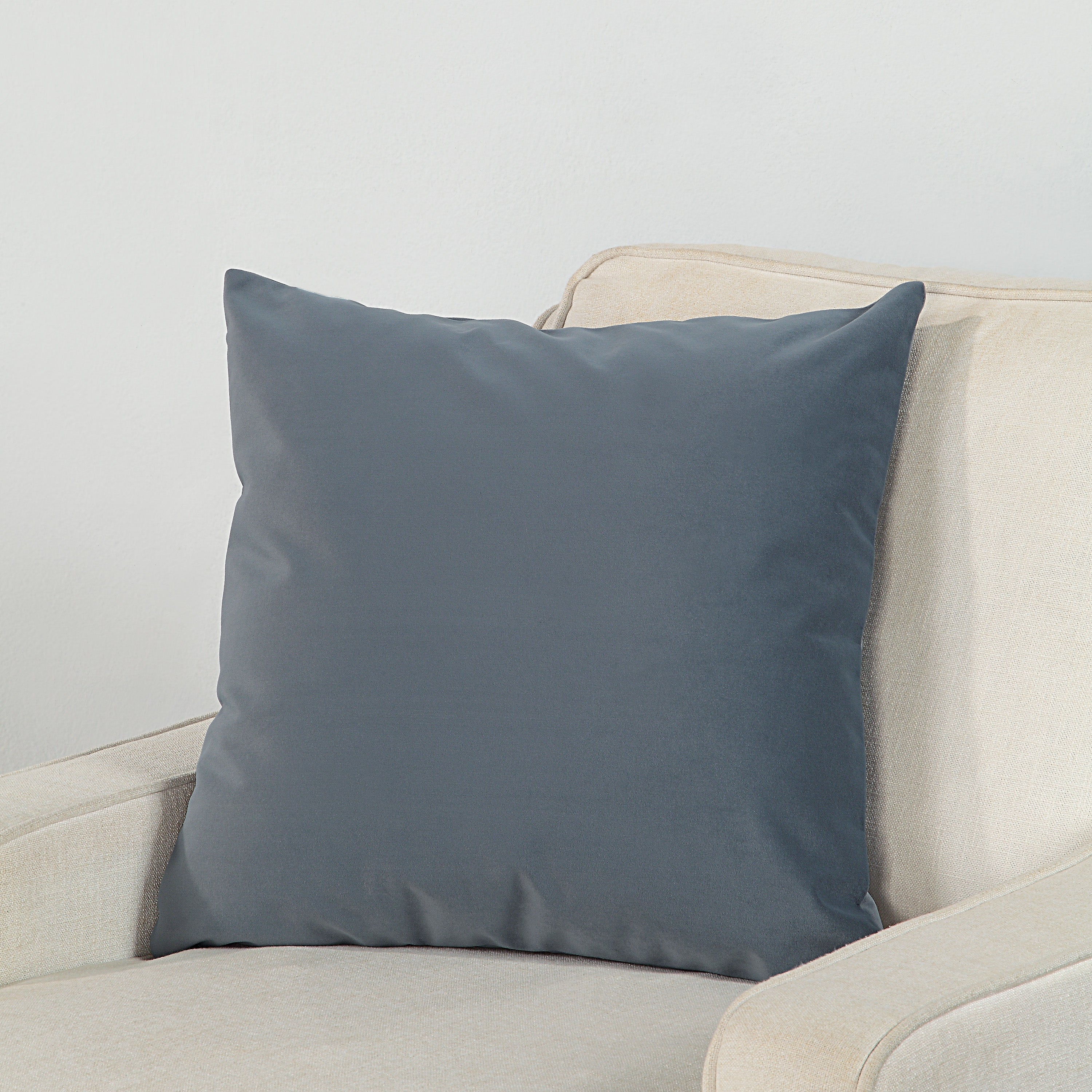 Edinburgh Indoor Pillow-Indoor Pillow-DECOROLALA