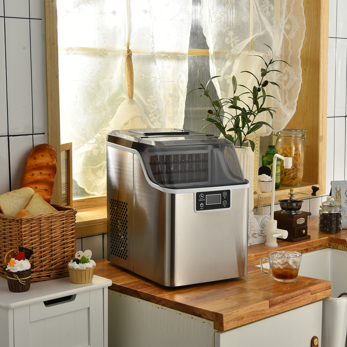 Electric Portable Countertop Ice Maker with Ice Scoop and Basket-Sliver-Ice Makers-DECOROLALA