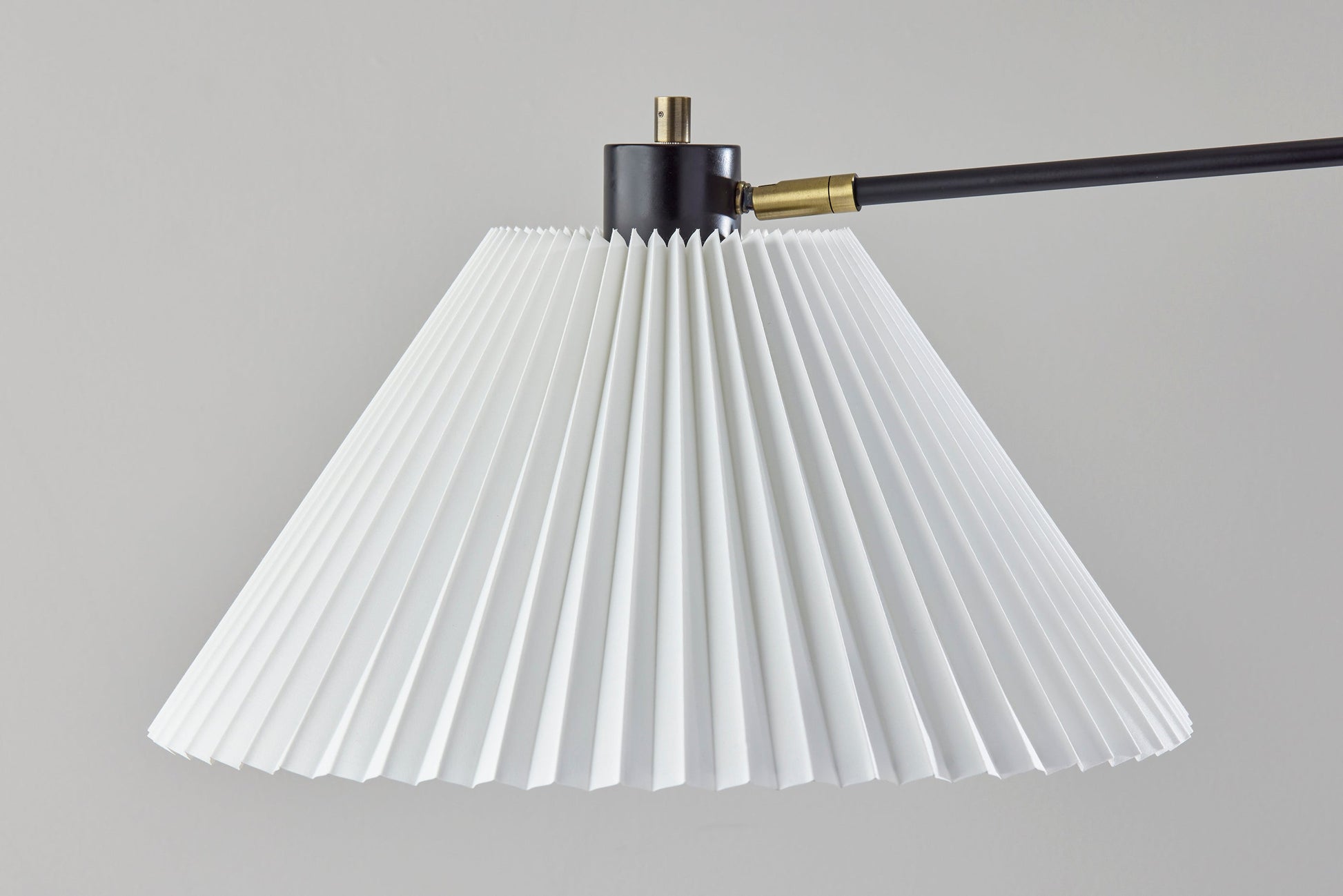 Elijah Table Lamp-Lighting-DECOROLALA