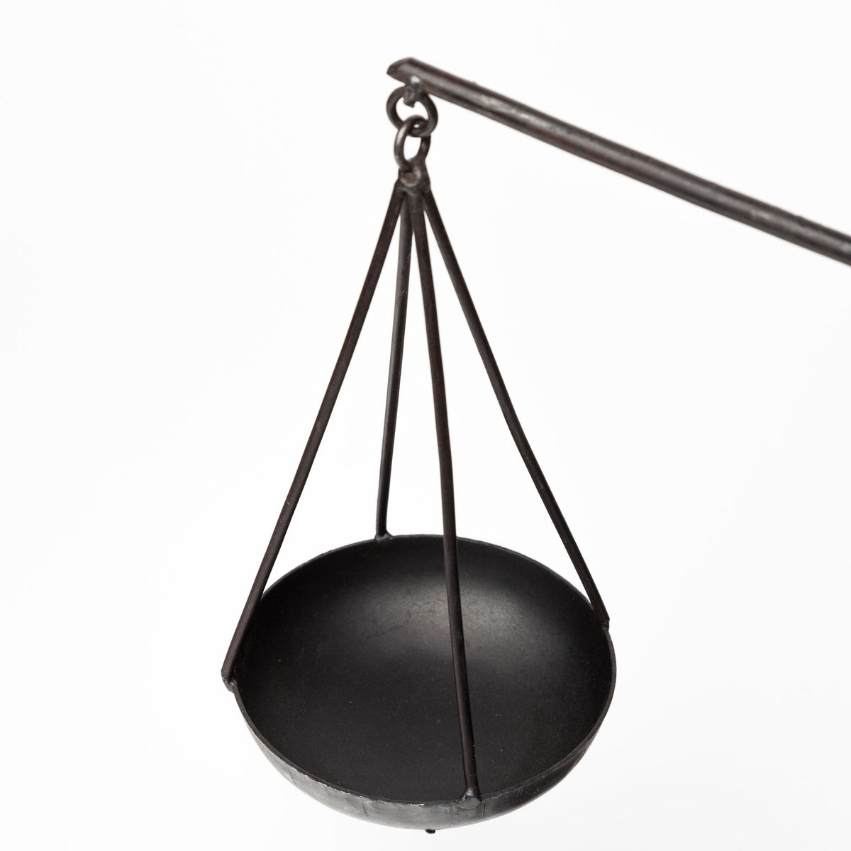 Ellis 10L x 4W Black Metal Vintage Inspired Weighing Scale-Objects-DECOROLALA