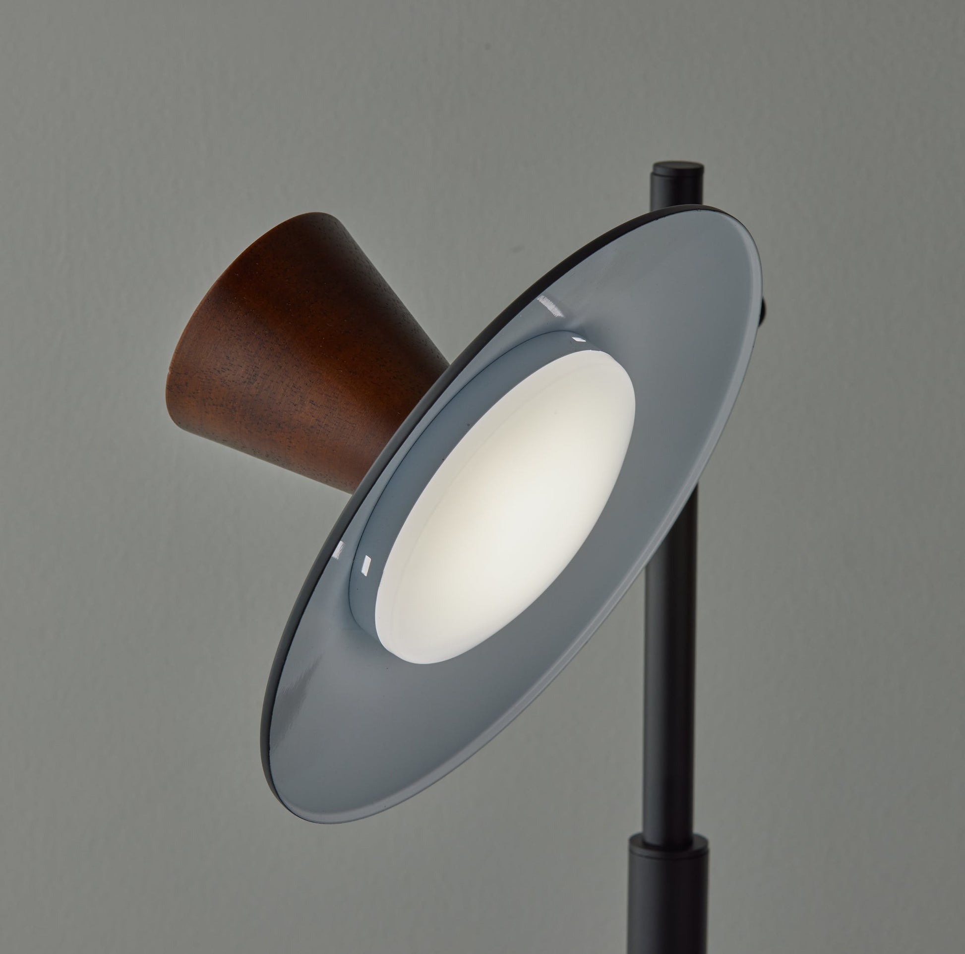 Elmore LED Desk Lamp w. Smart Switch-Lighting-DECOROLALA
