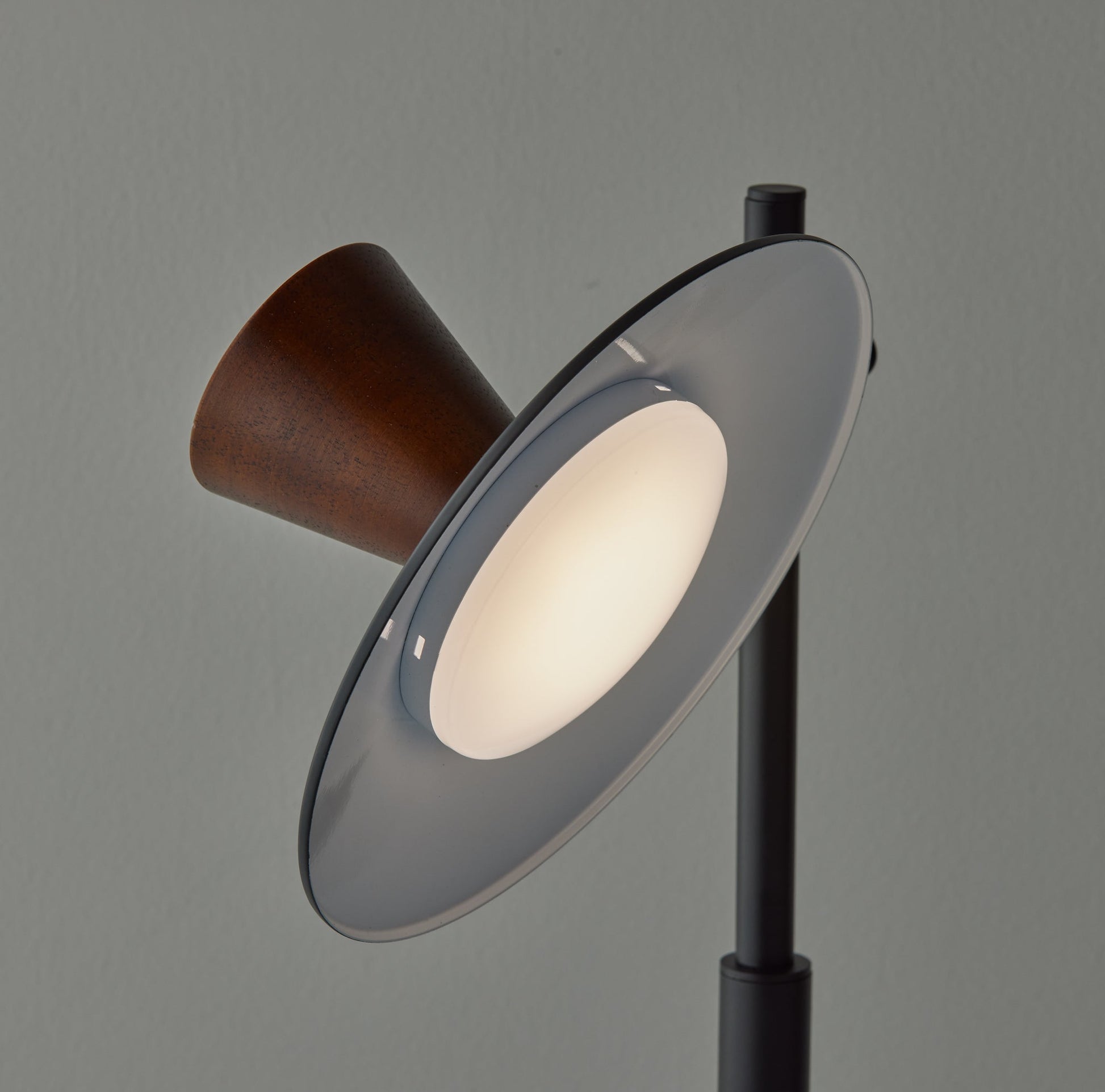 Elmore LED Desk Lamp w. Smart Switch-Lighting-DECOROLALA