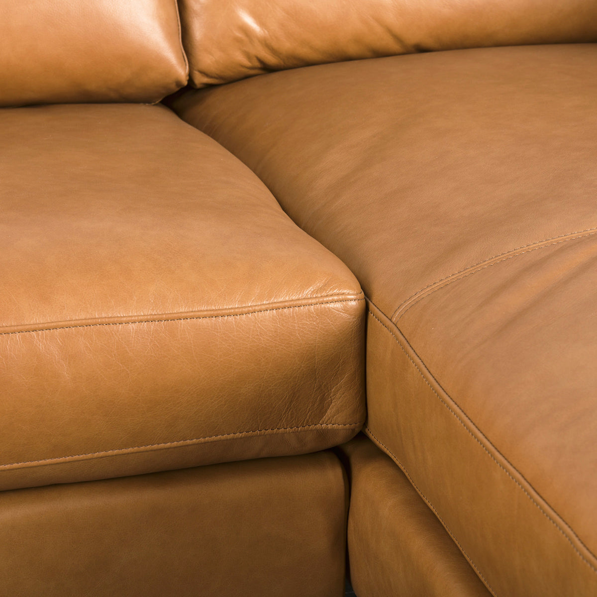 Elton 111.4L x 68.1W x 34.3H Tan Leather Right Chaise Sectional-Sofa & Sectionals-DECOROLALA