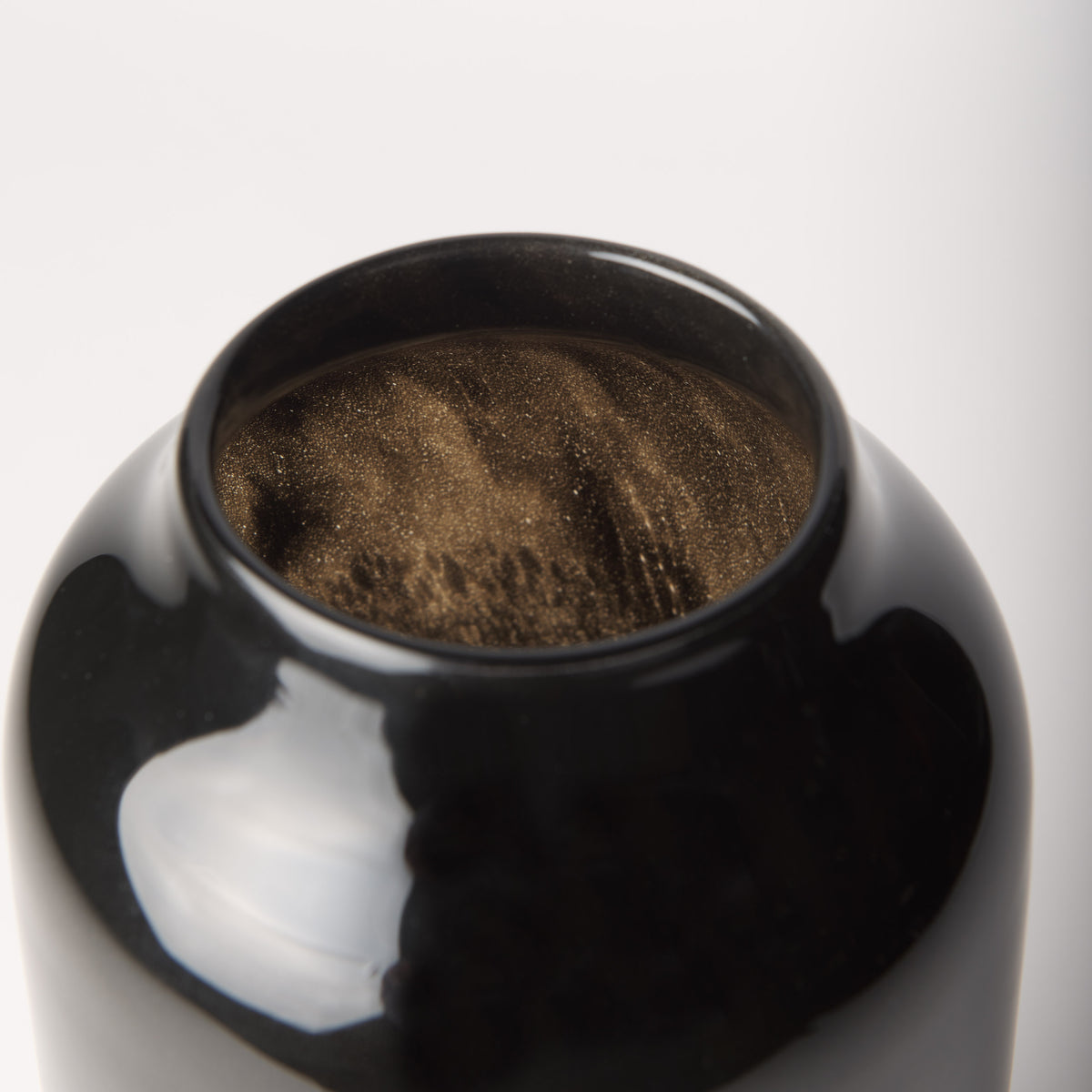 Emu Short Black w/ Gray Vase-Vase-DECOROLALA