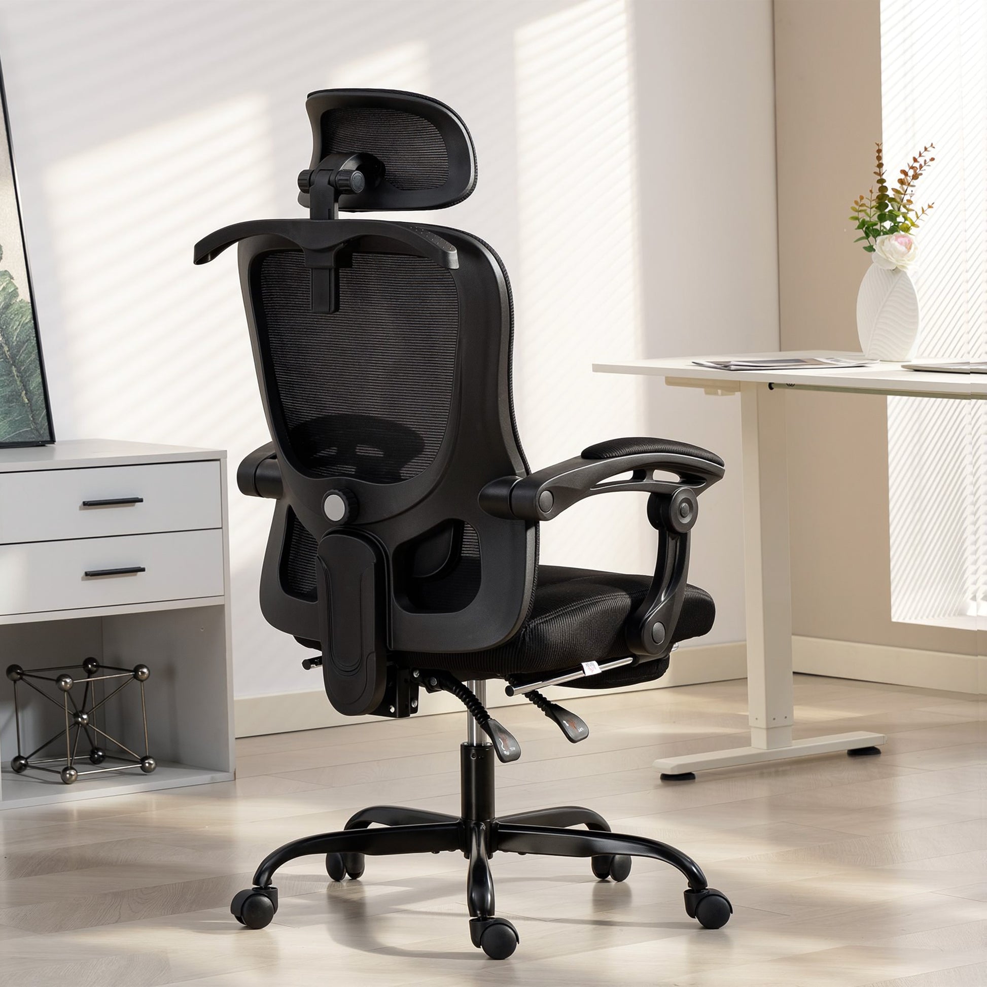 Ergonomic Mesh Office Chair with Footrest - Black-Office Products > Office Furniture > Office Chairs > Task Chairs-DECOROLALA