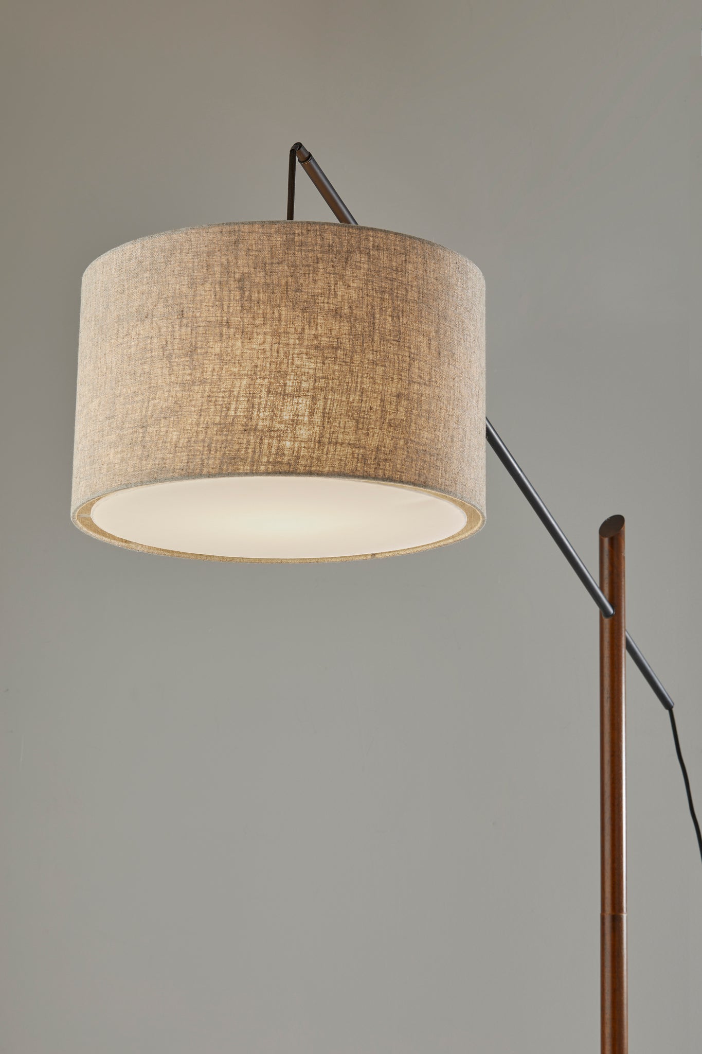 Ethan Arc Lamp - Walnut Wood Black Metal-Lighting-DECOROLALA