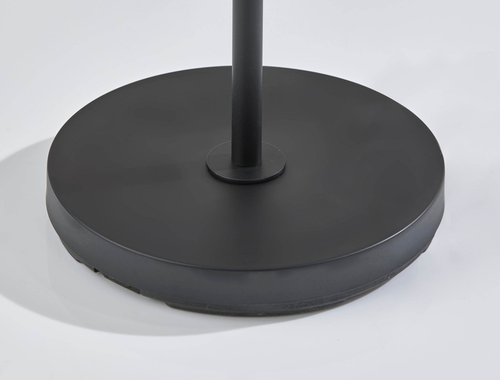 Everett Floor Lamp-Lighting-DECOROLALA