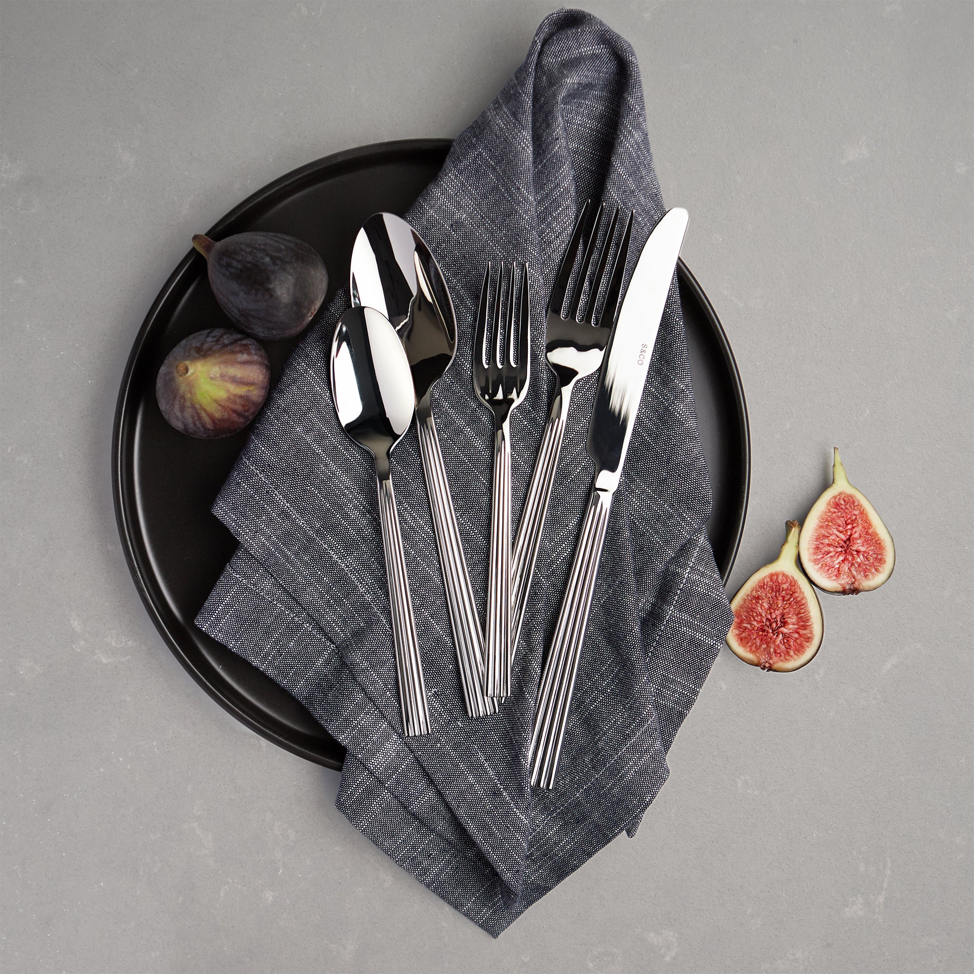 Flatware 18/10 Stainless Steel 20pc Set-Cutlery and Flatware-DECOROLALA