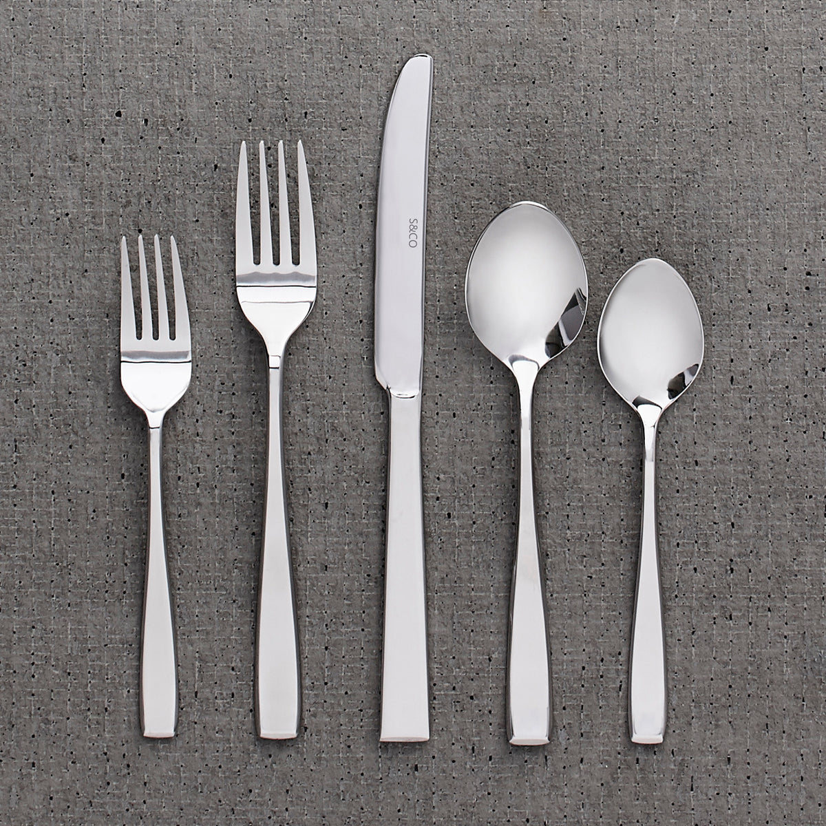 Flatware 20PC 18/0 Stainless Steel Gourmet Set-Flatware-DECOROLALA