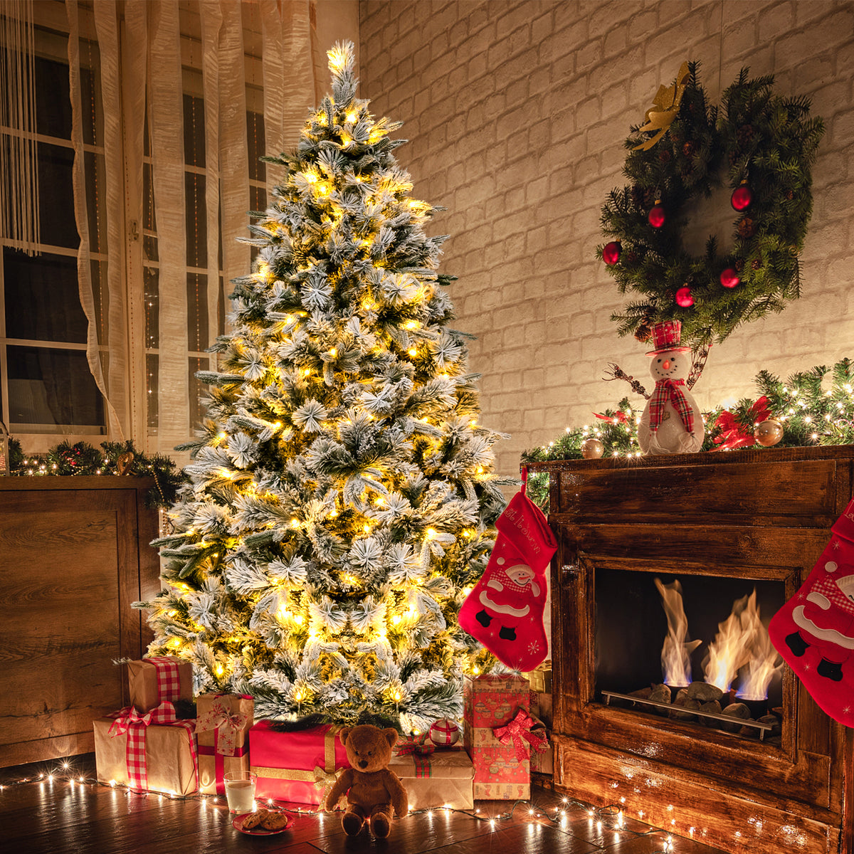 Flocked Christmas Tree with 250 Warm White LED Lights and 752 Mixed Branch Tips-6ft-Christmas Trees-DECOROLALA