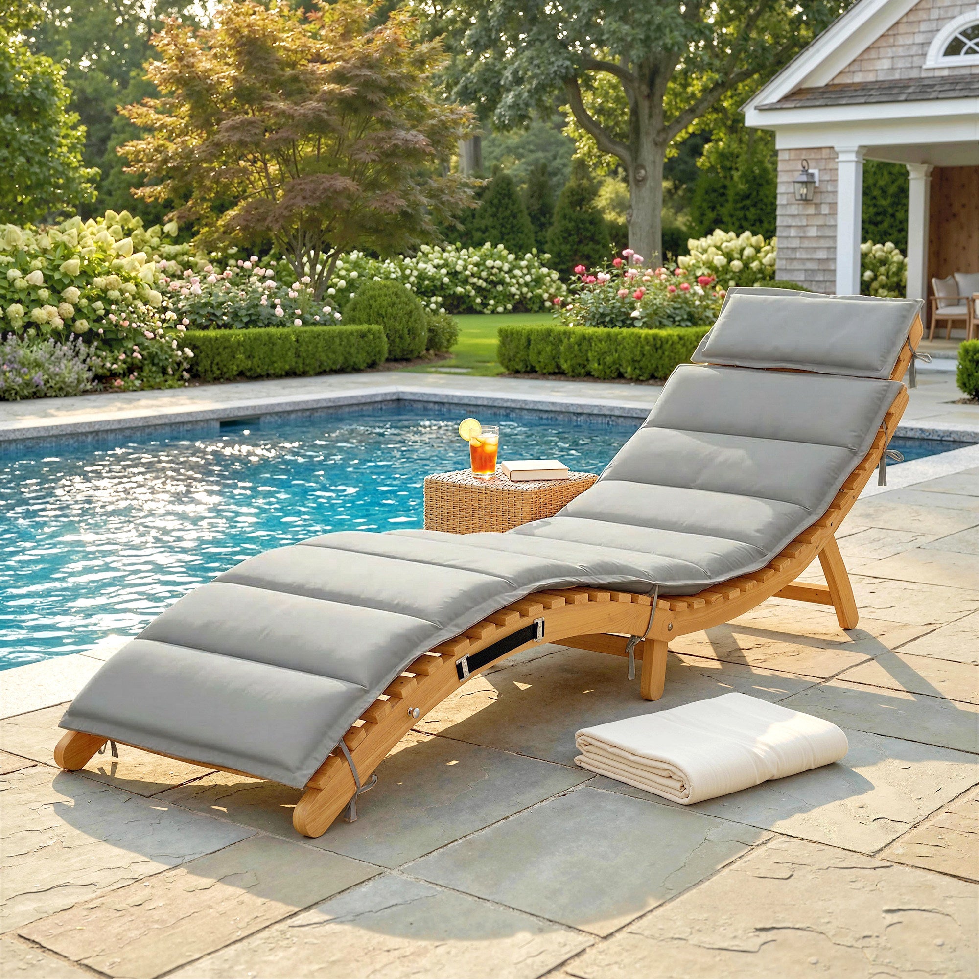 Folding Chaise Lounge Chair Acacia Wood Light Grey-DECOROLALA