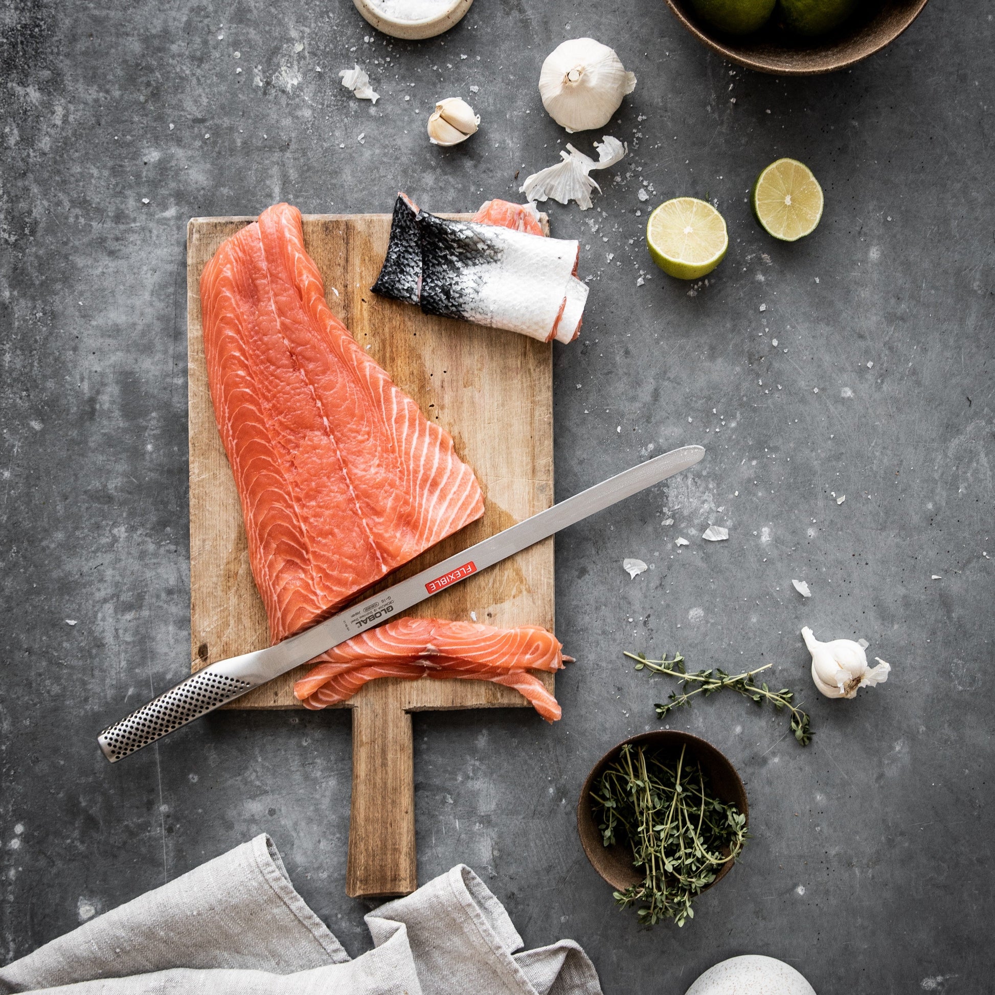 GLOBAL 12-Inch Ham & Salmon Slicer | Flexible Japanese Steel Knife-Kitchen Knives-DECOROLALA