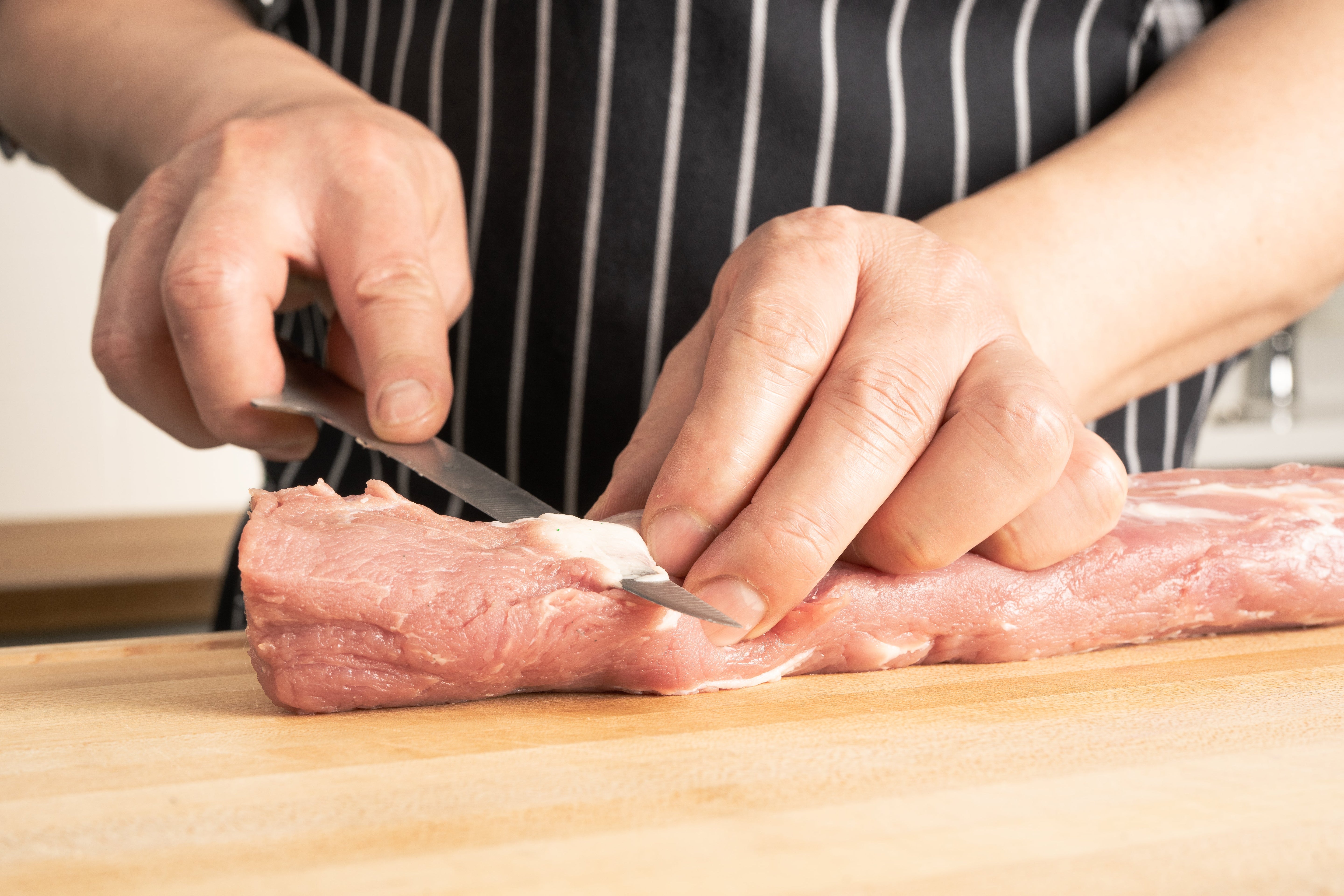 GLOBAL Flexible Boning Knife 6.25" – CROMOVA 18 Steel, Made in Japan-Boning Knife-DECOROLALA